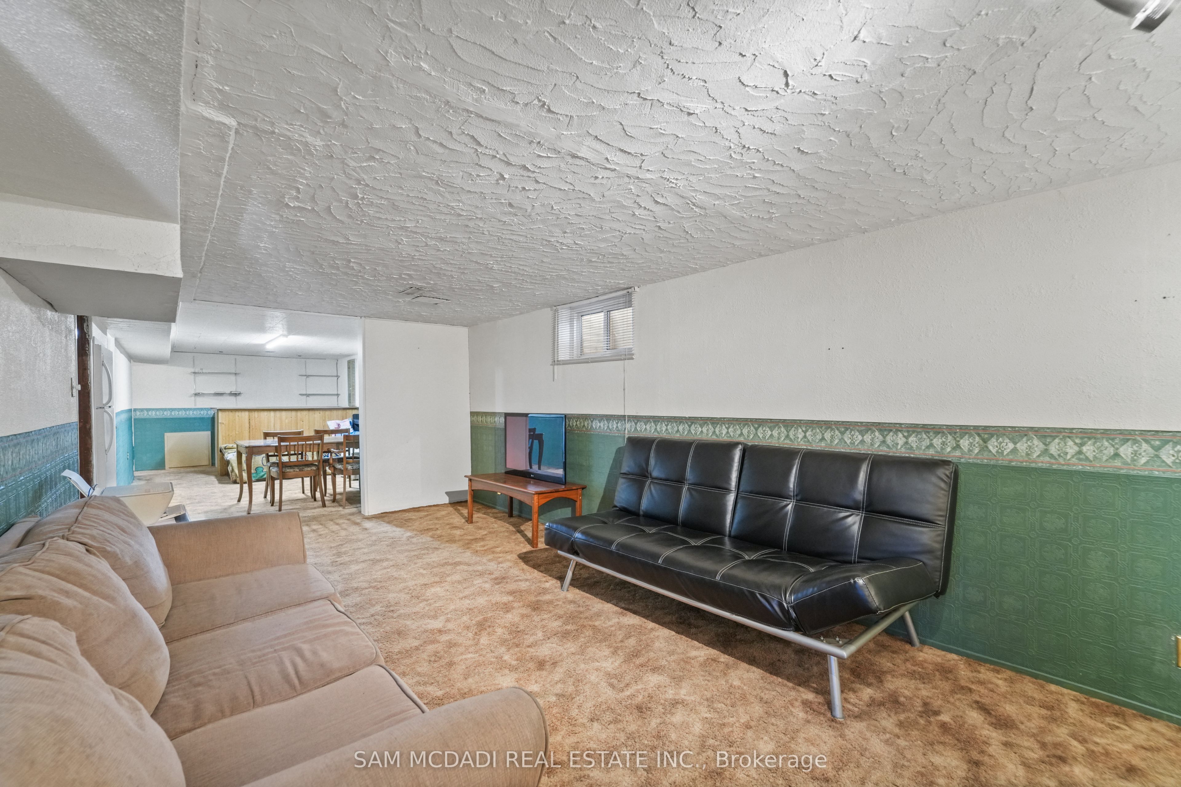 79 Locheed Drive Property Photo 24