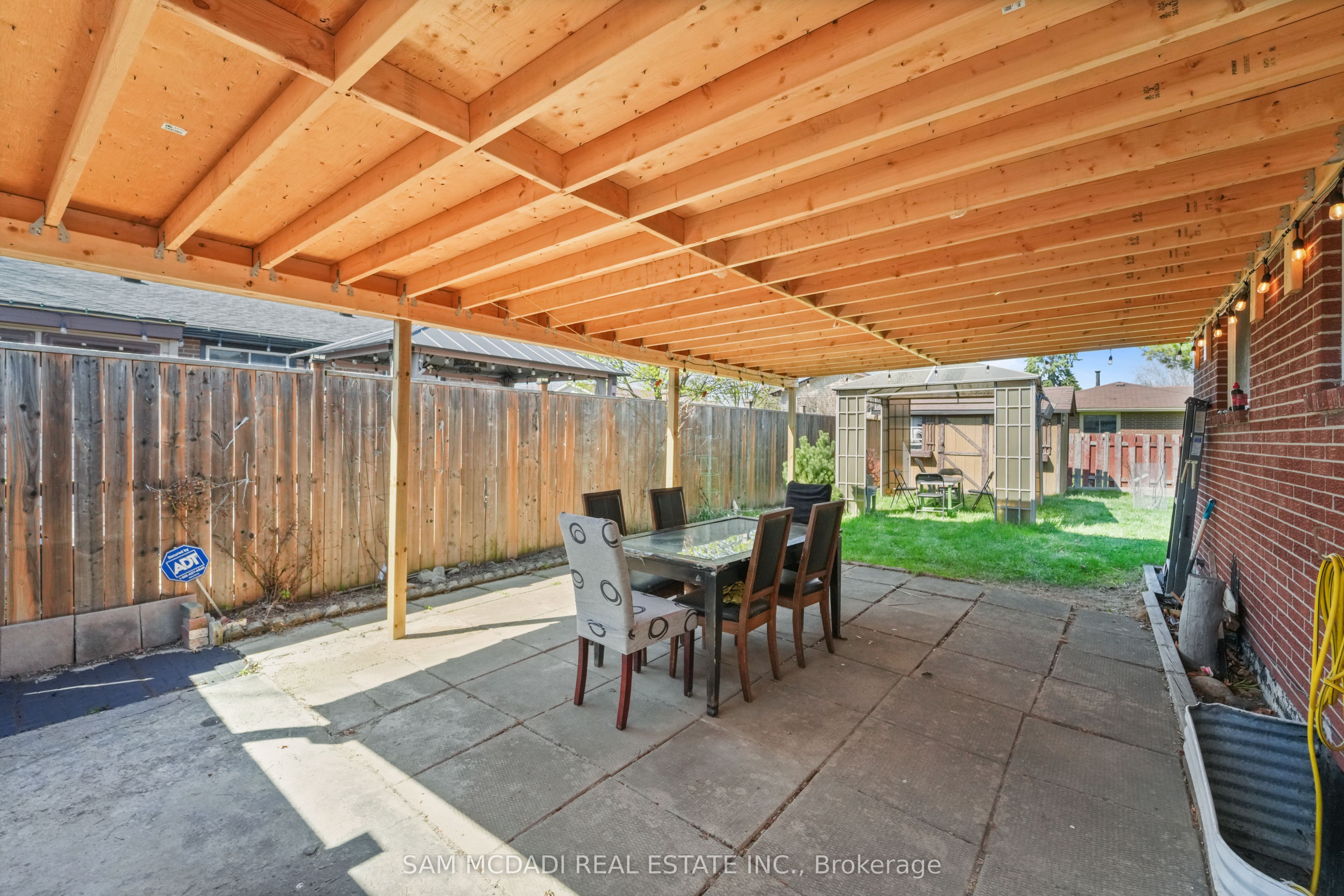 79 Locheed Drive Property Photo 34