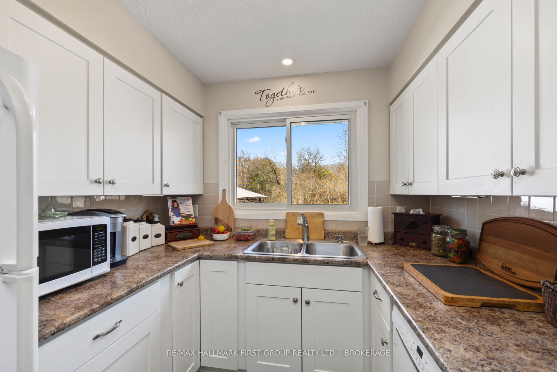 128 Haskins Point Road Property Photo 6