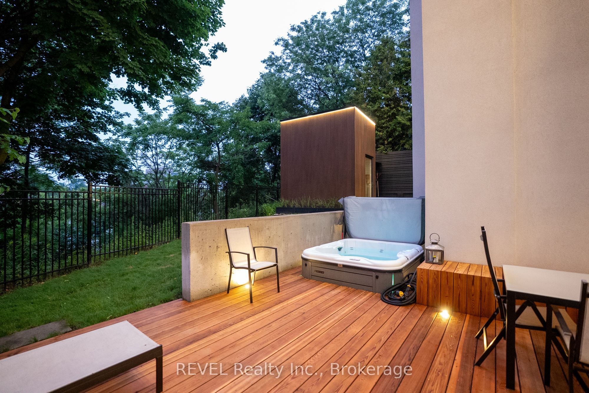 5 Michigan Avenue Property Photo 9