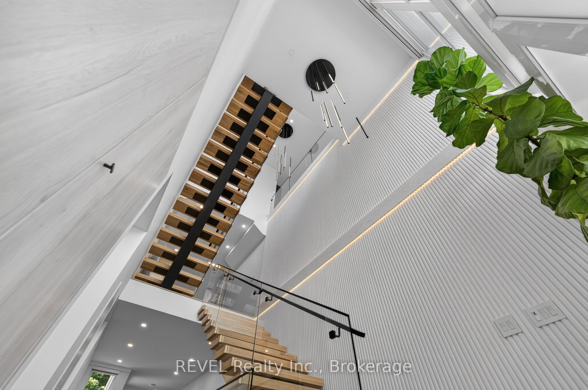 5 Michigan Avenue Property Photo 12