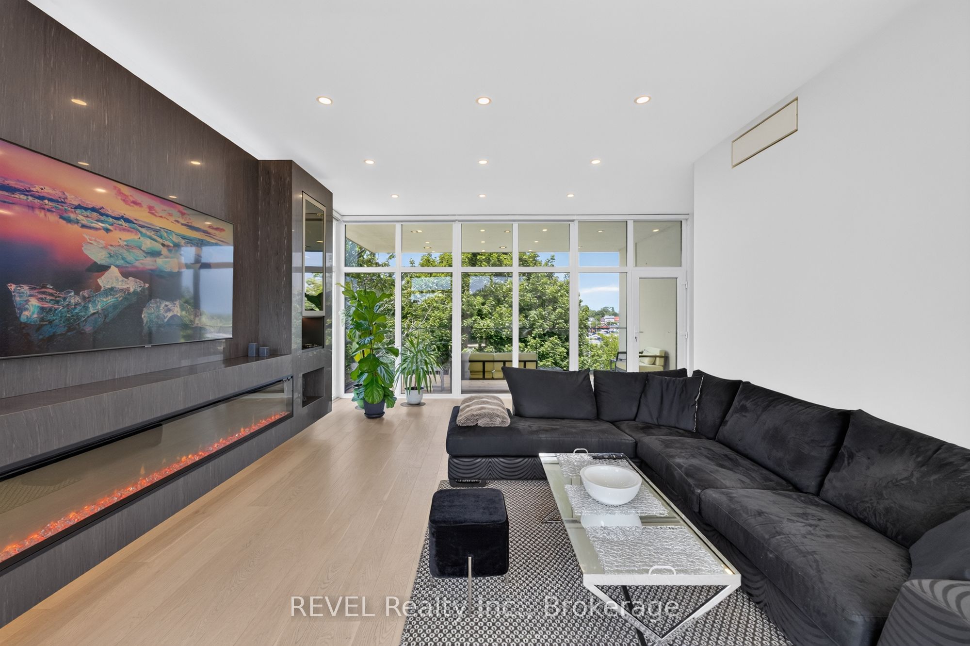 5 Michigan Avenue Property Photo 18