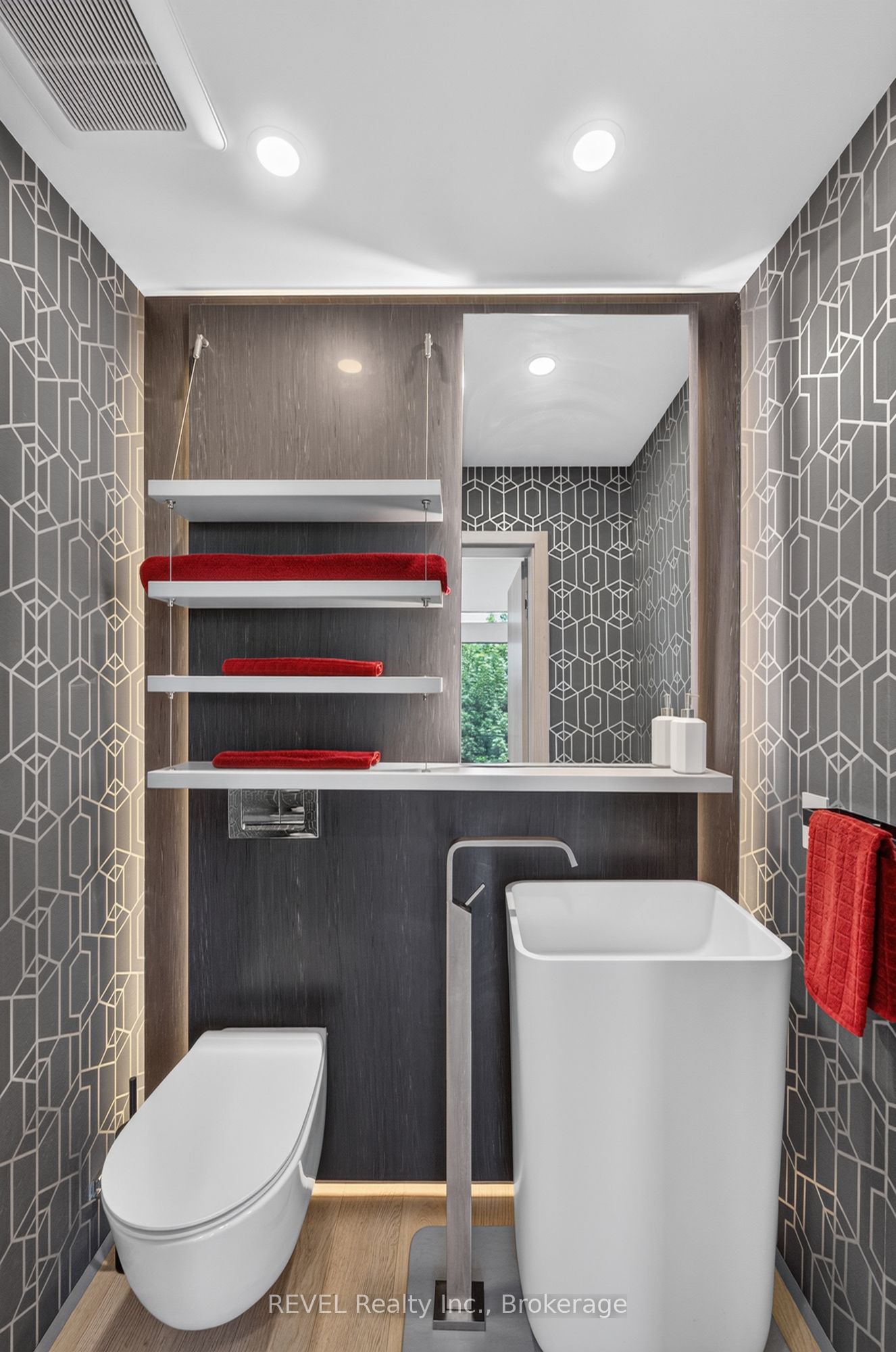 5 Michigan Avenue Property Photo 20