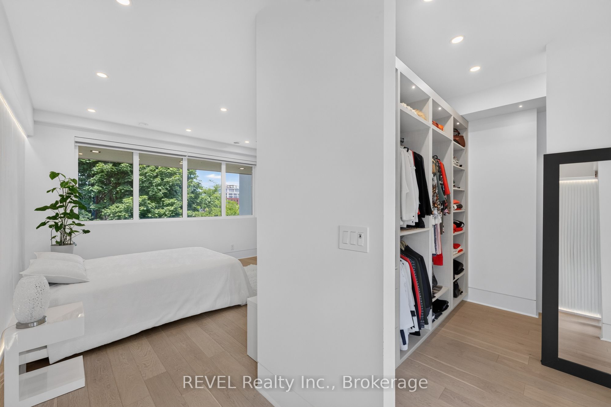 5 Michigan Avenue Property Photo 32