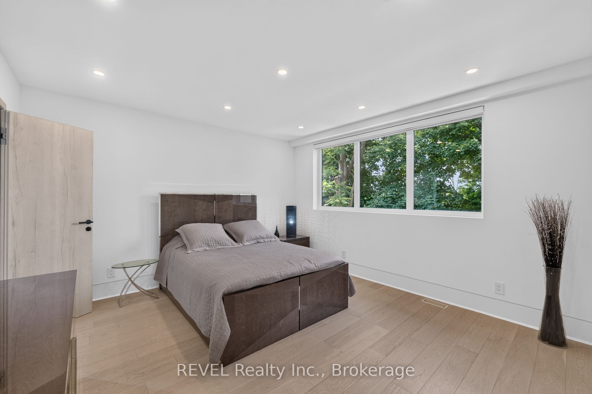 5 Michigan Avenue Property Photo 35