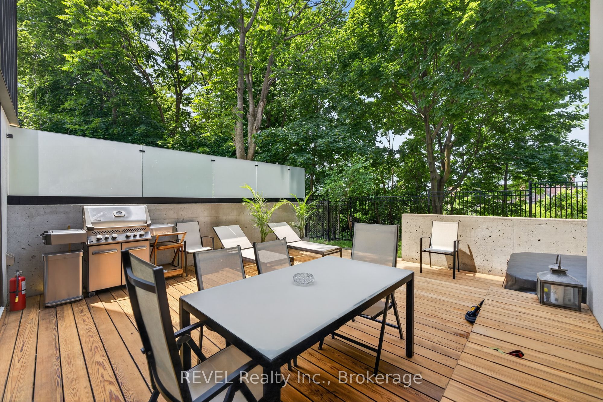 5 Michigan Avenue Property Photo 48