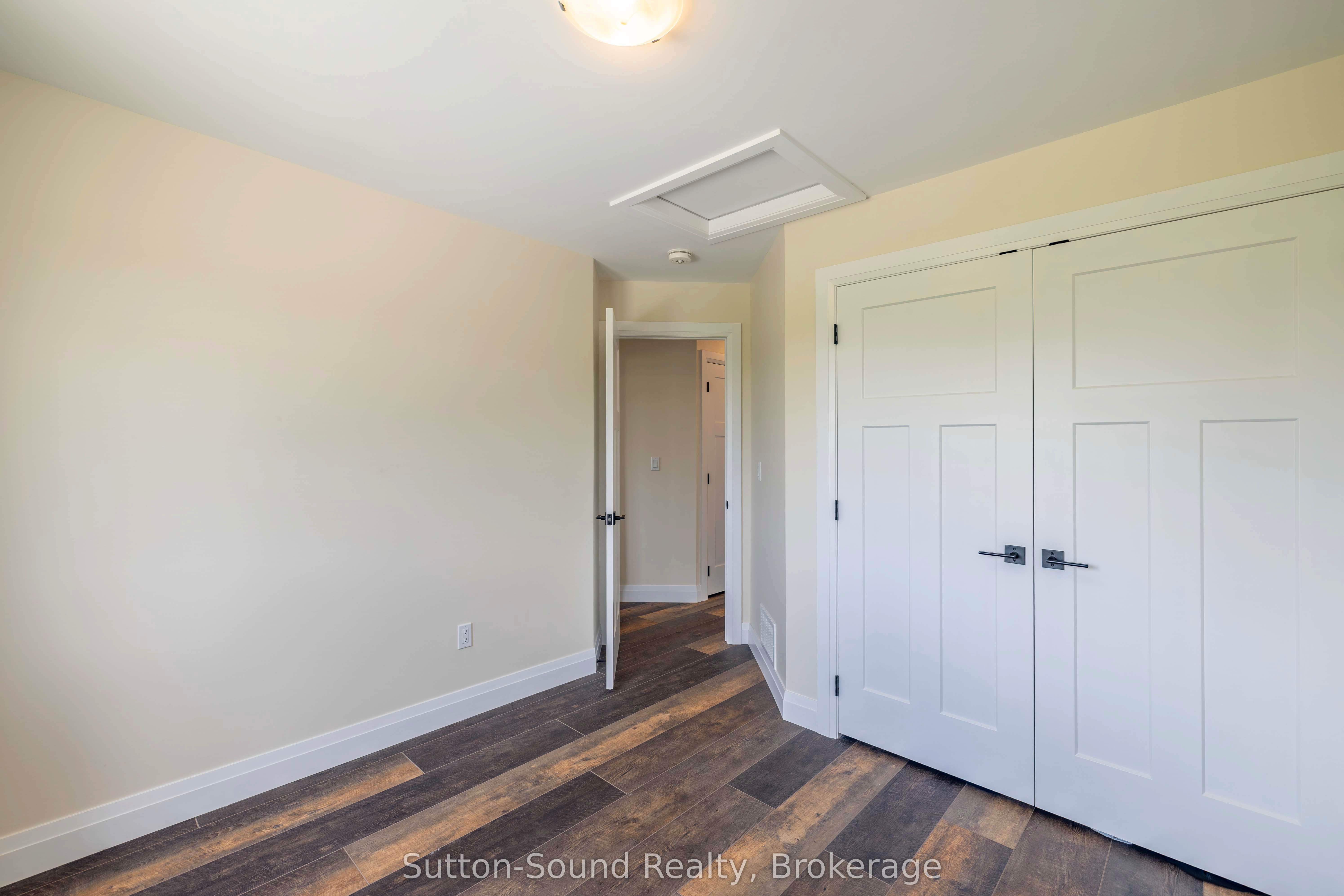 397600 10 Concession Property Photo 23