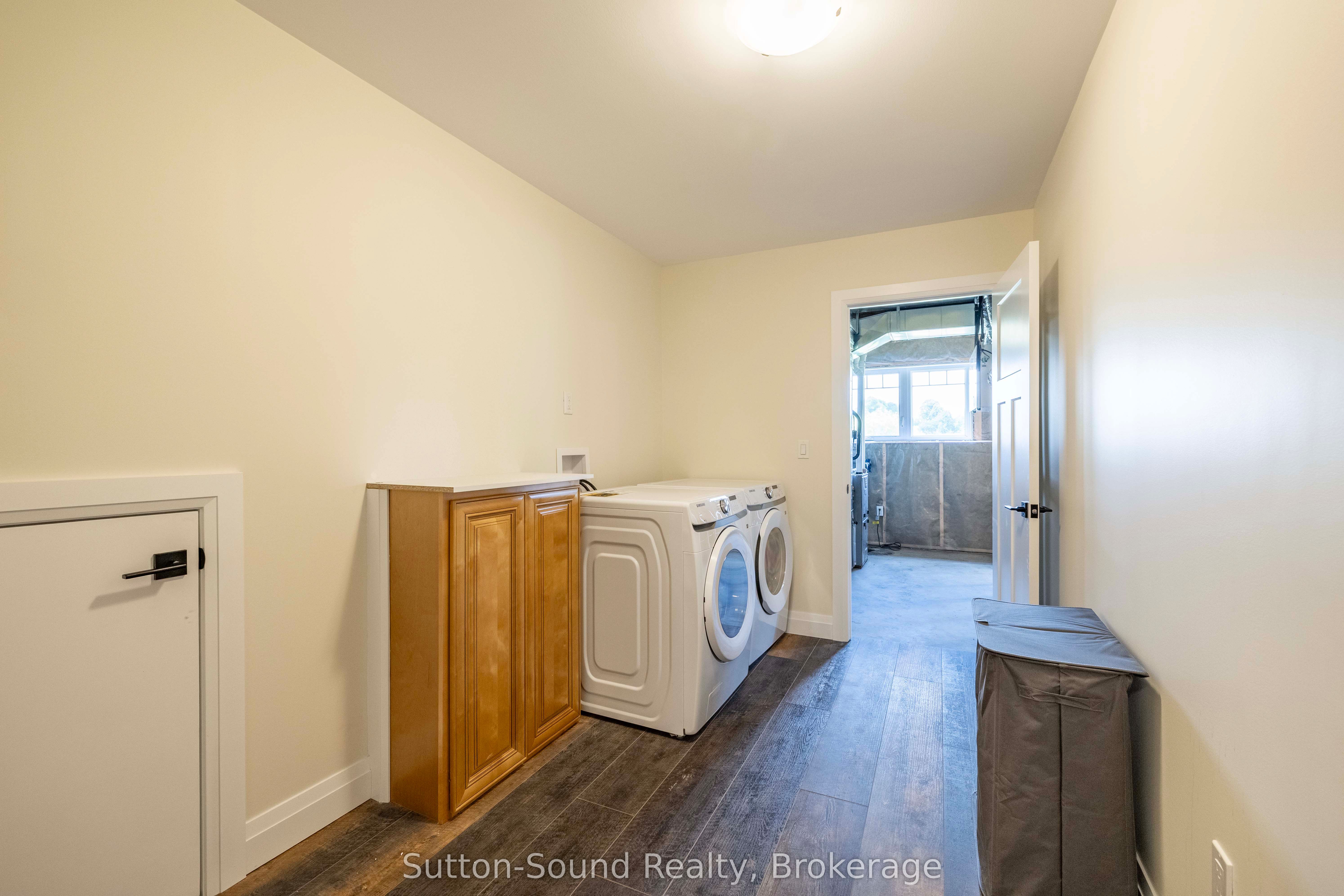 397600 10 Concession Property Photo 29
