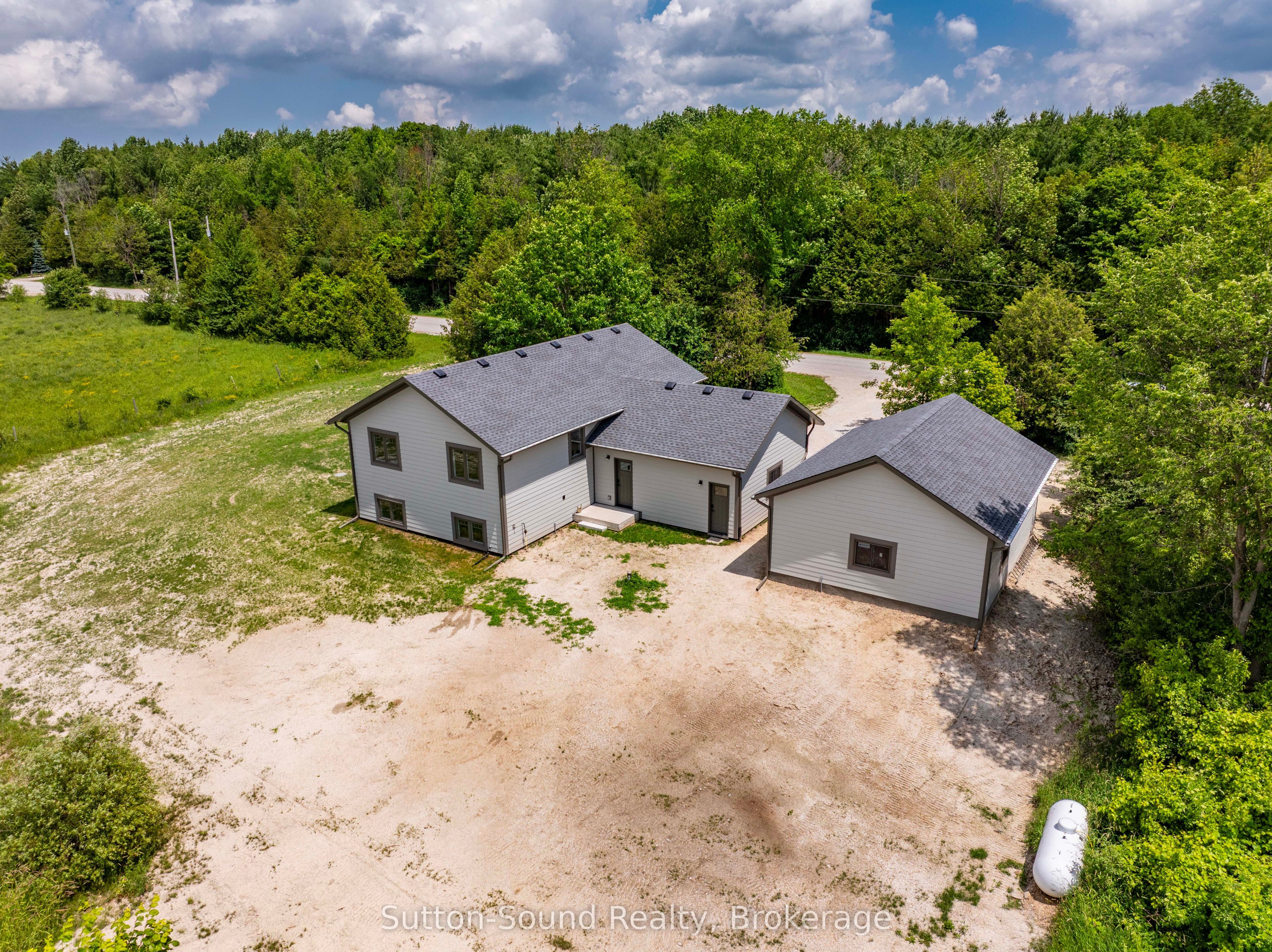 397600 10 Concession Property Photo 42