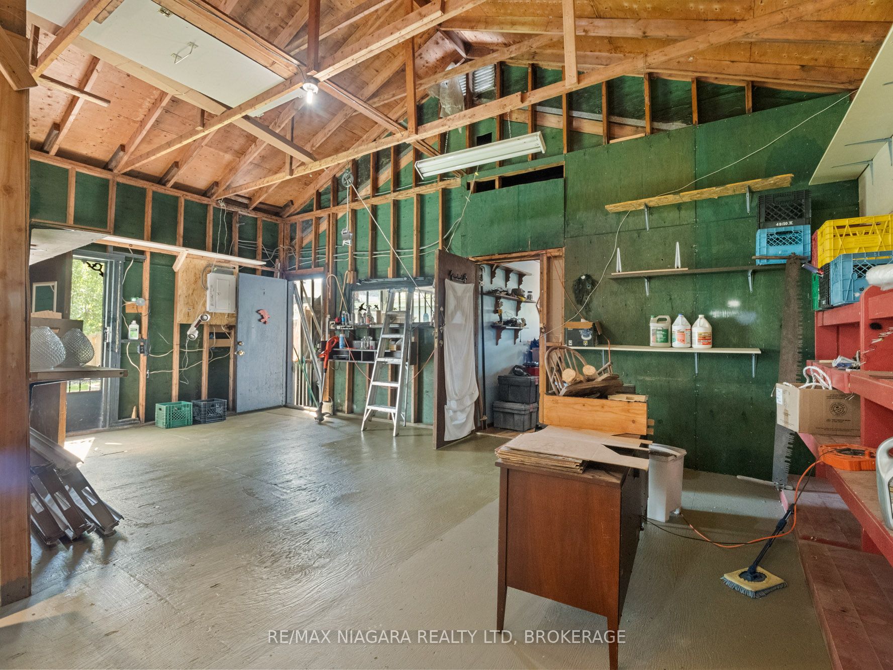 61 Queen Street Property Photo 34