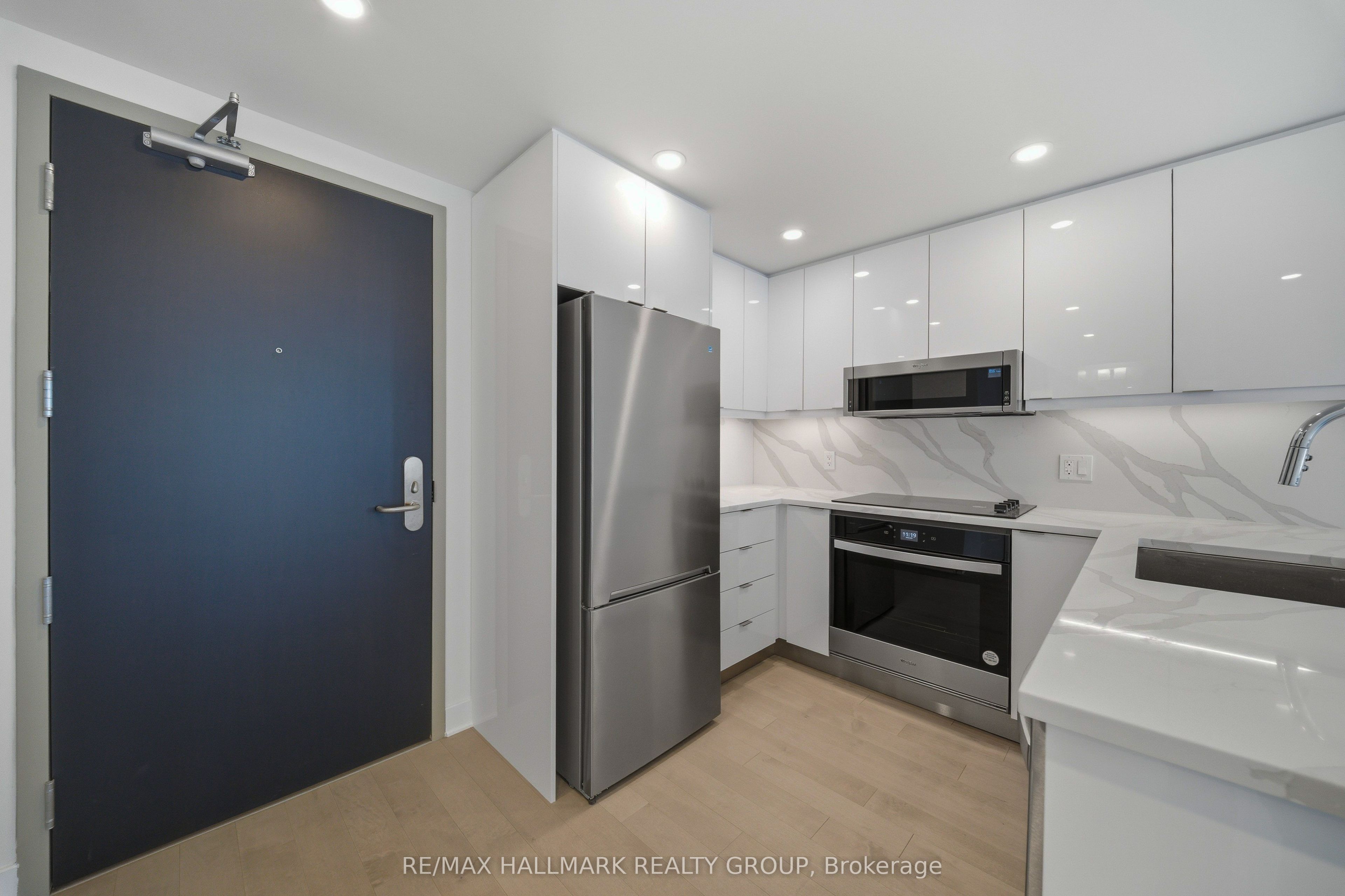 180 George Street 2008 Property Photo 3