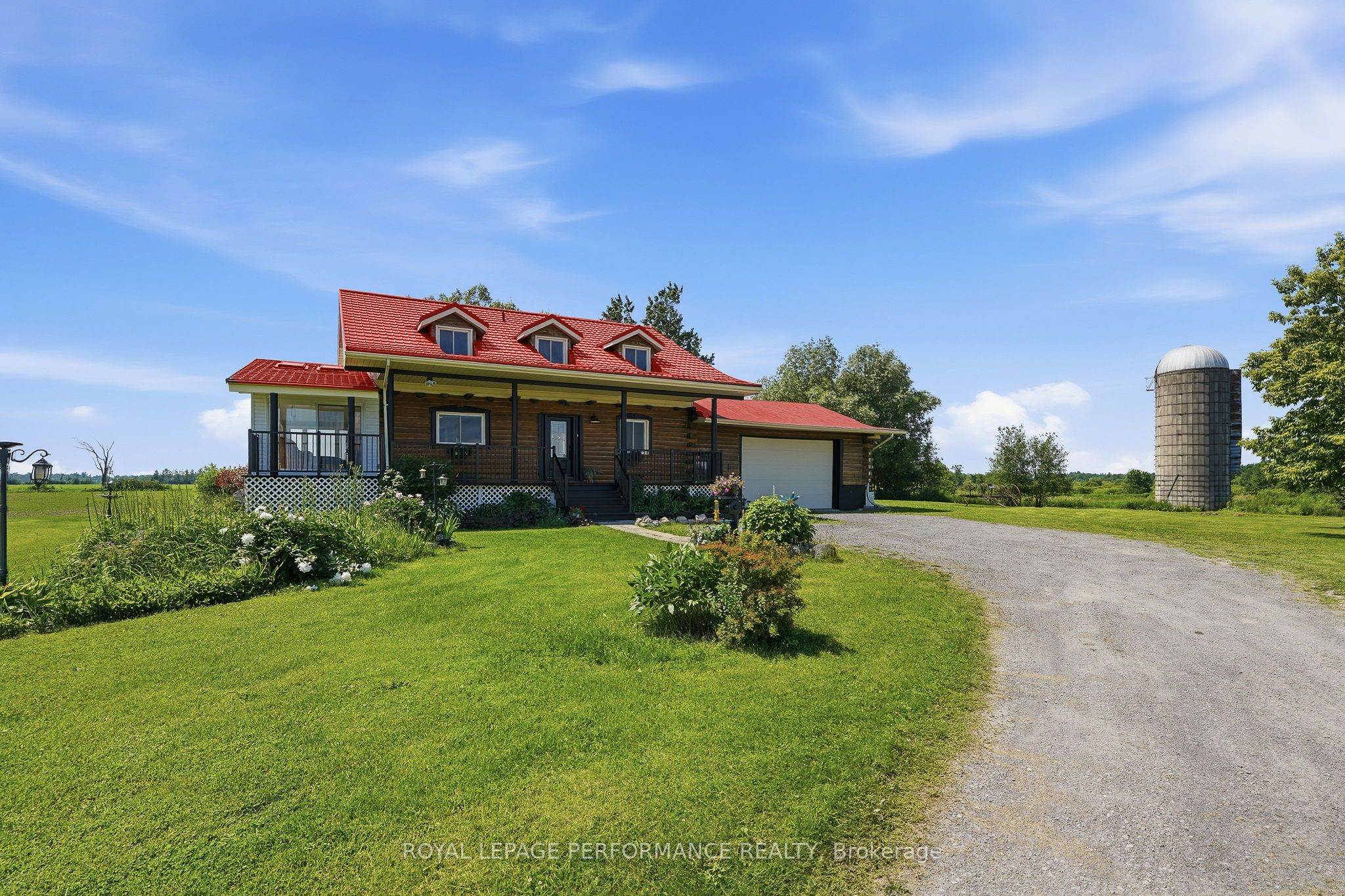 3012 Birchgrove Road Property Photo 1