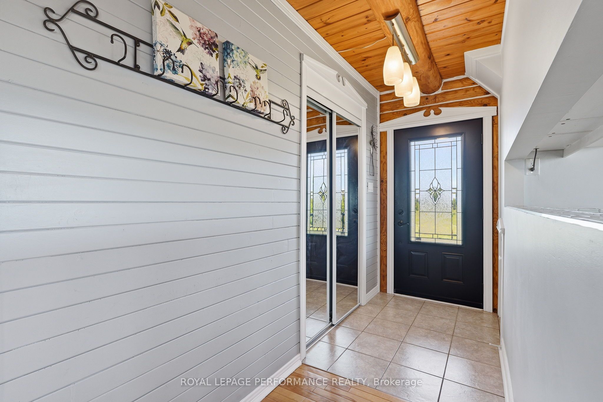 3012 Birchgrove Road Property Photo 5