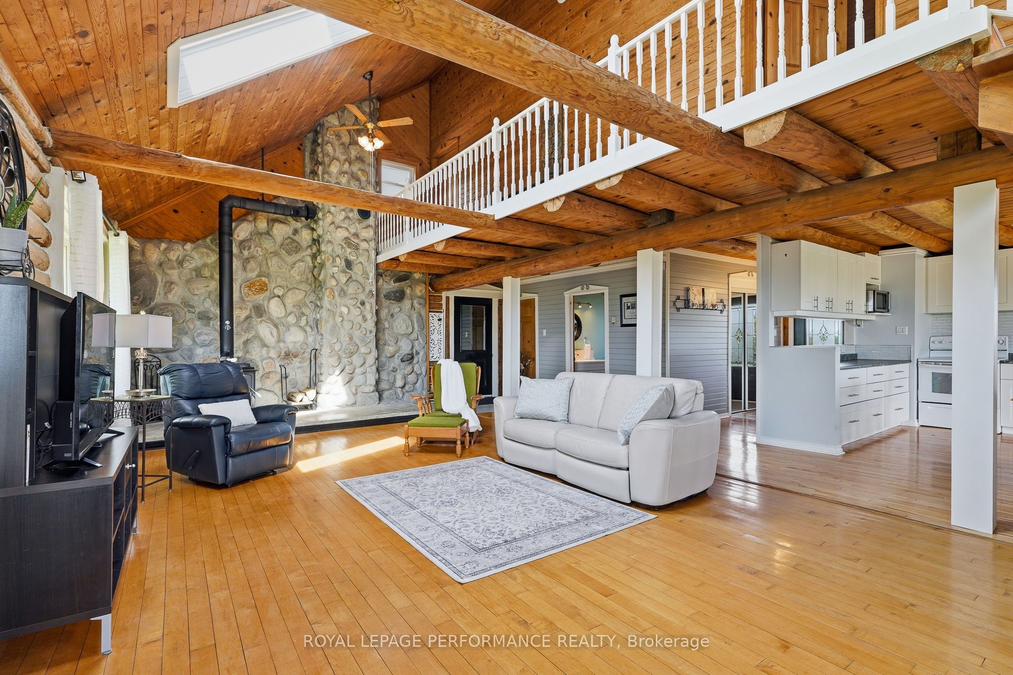 3012 Birchgrove Road Property Photo 13