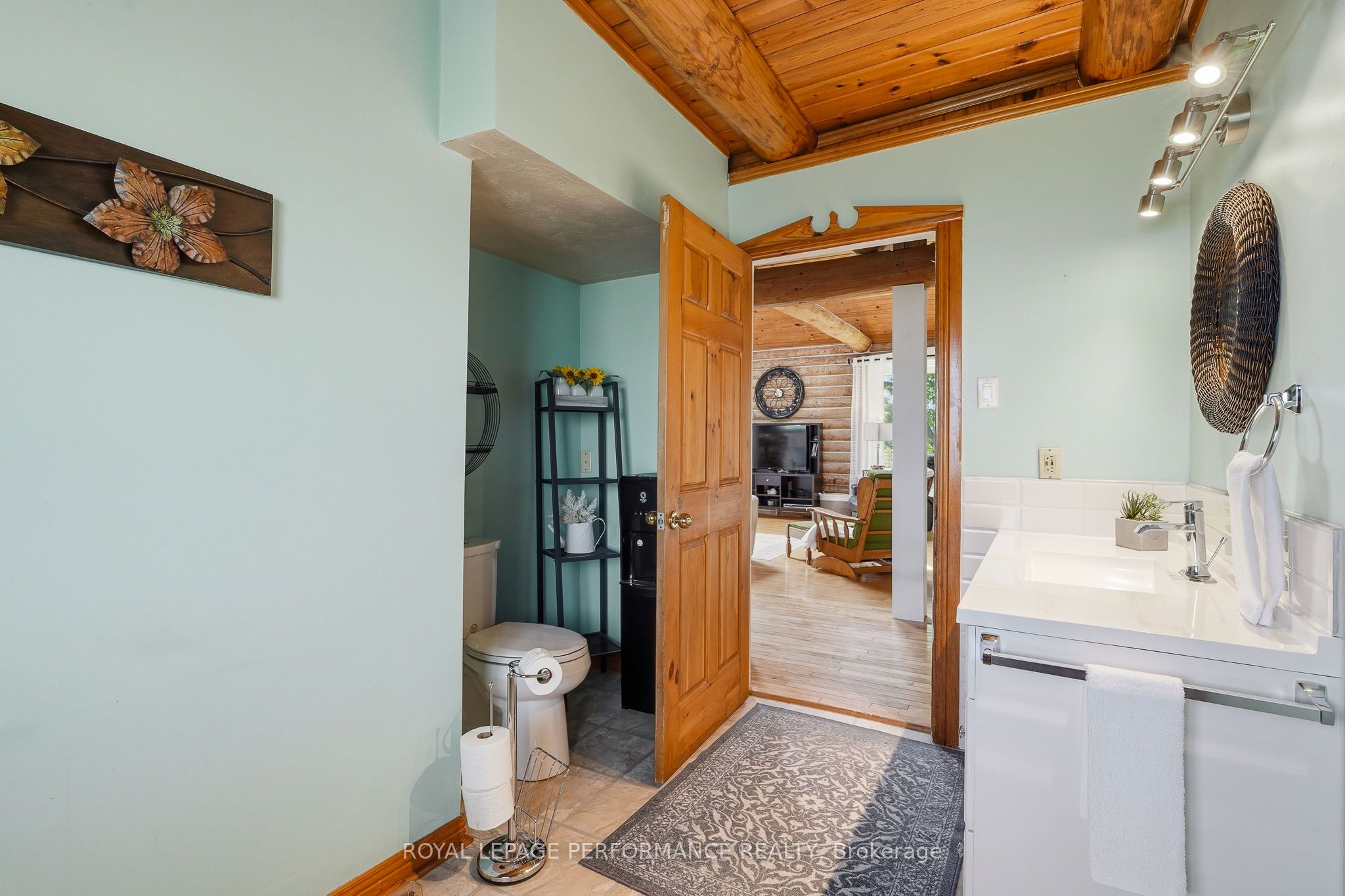 3012 Birchgrove Road Property Photo 17