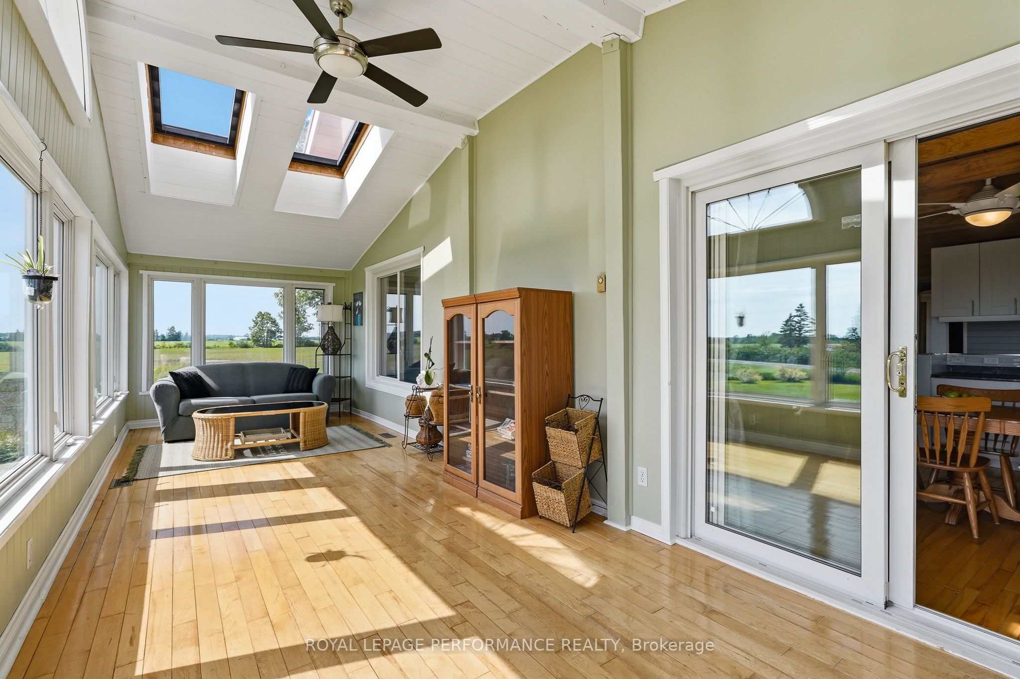 3012 Birchgrove Road Property Photo 19
