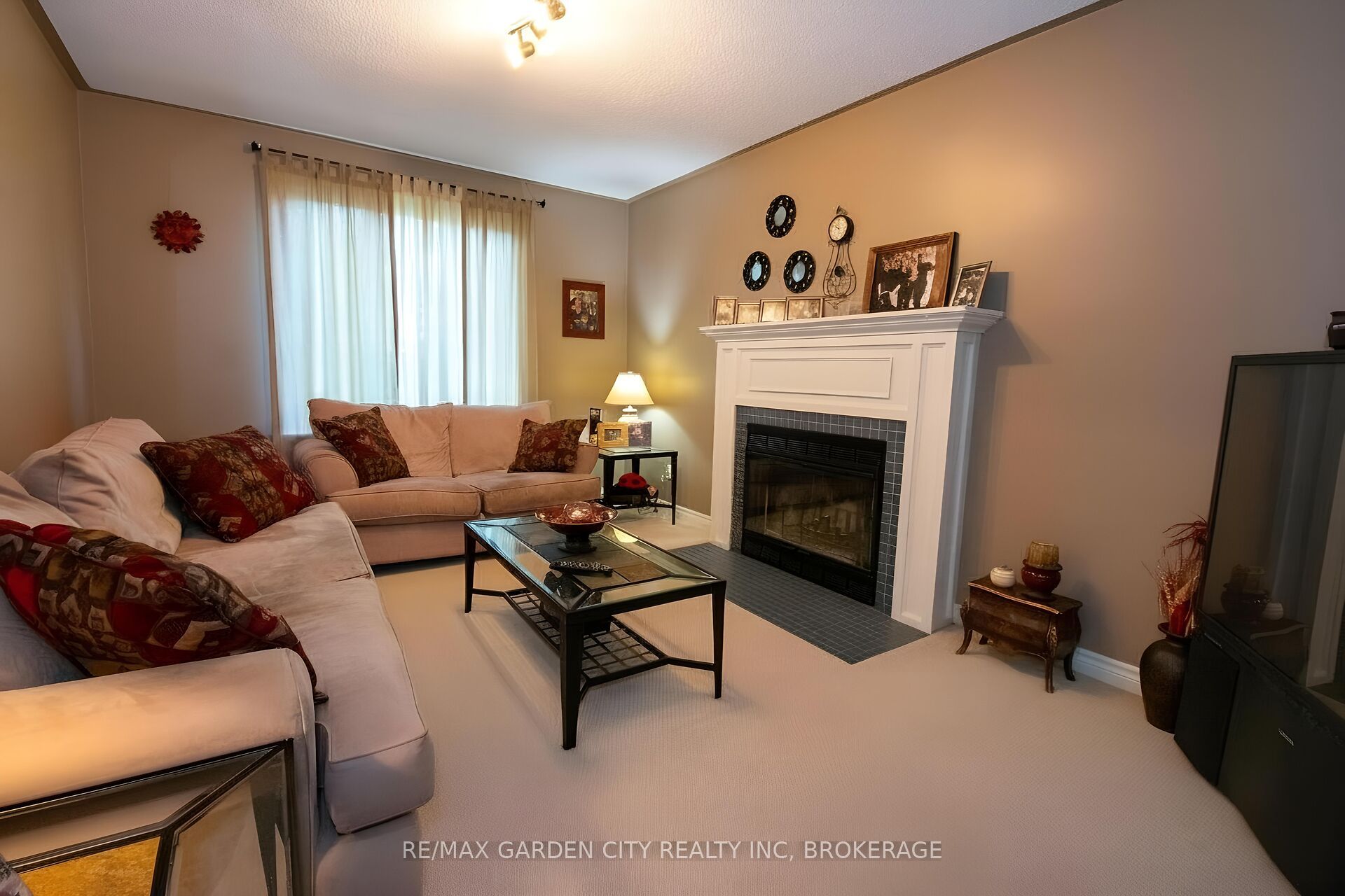 203 Leaside Drive Property Photo 17