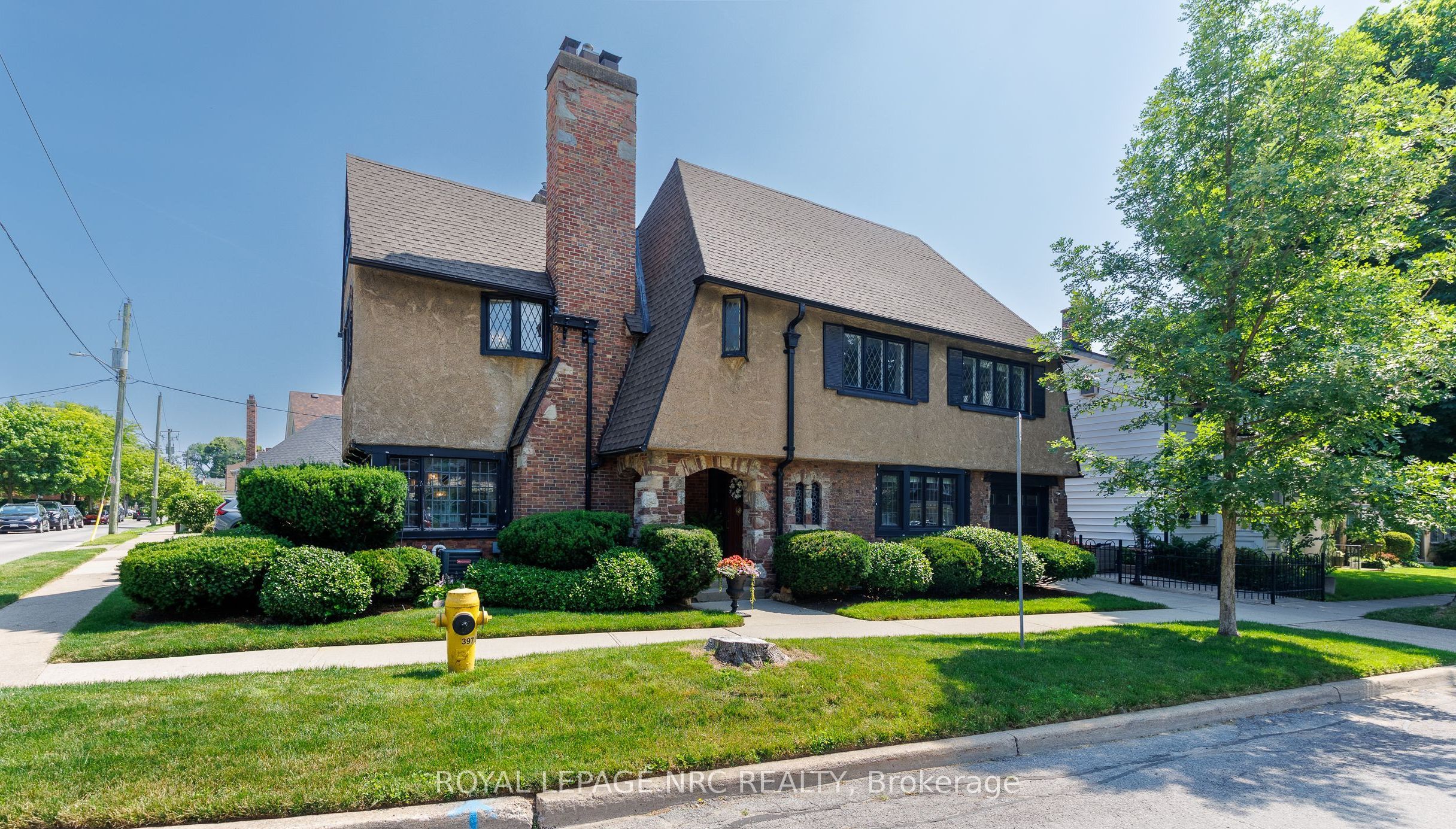 52 Yates Street Property Photo 1