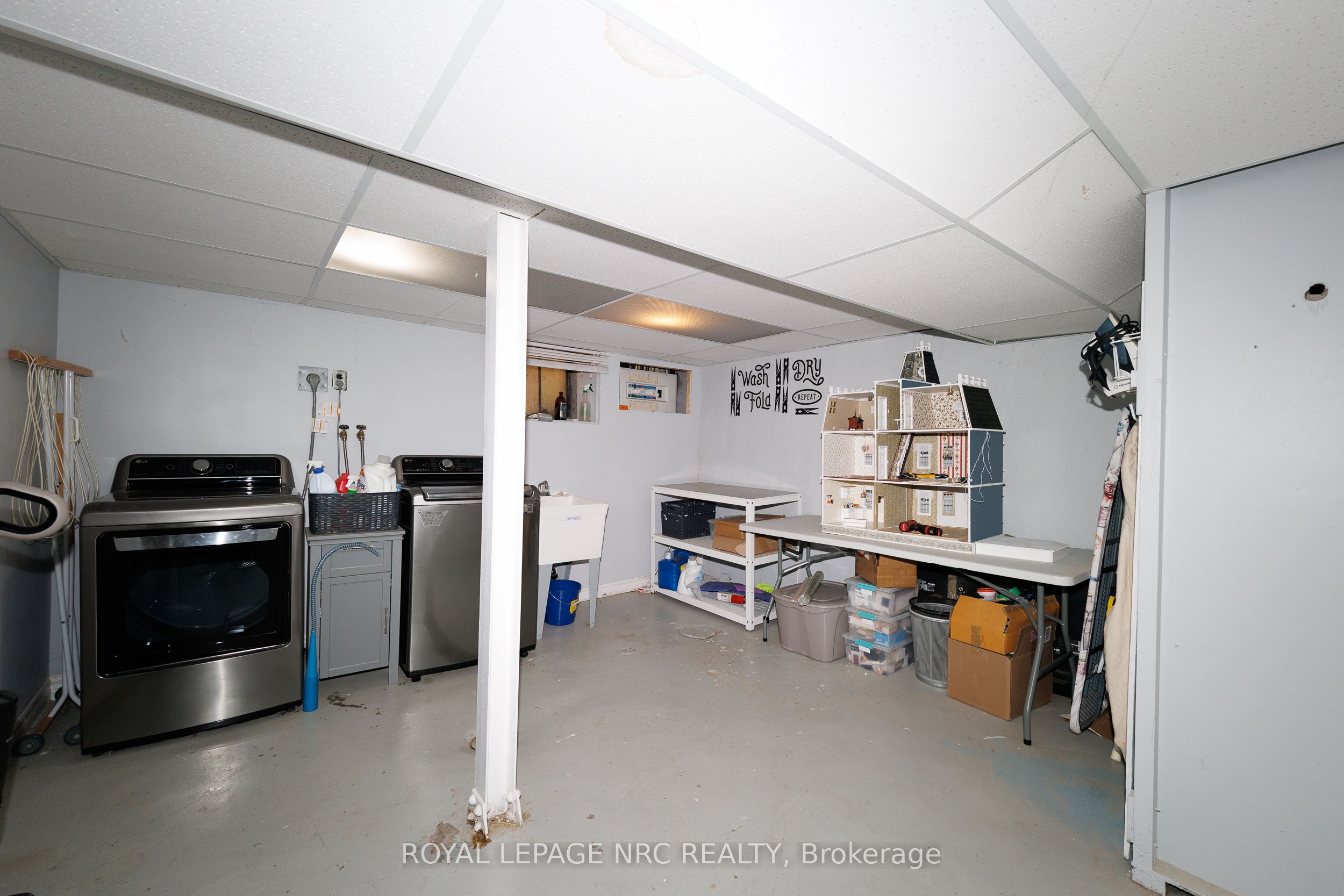 52 Yates Street Property Photo 31