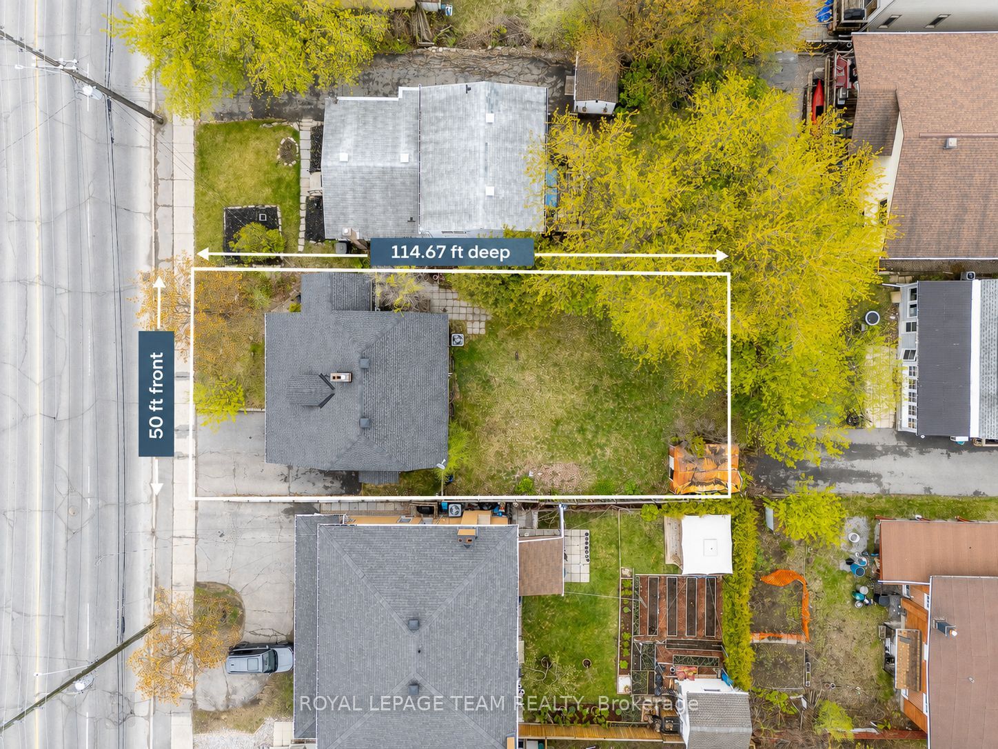 910 Pinecrest Road Property Photo 2