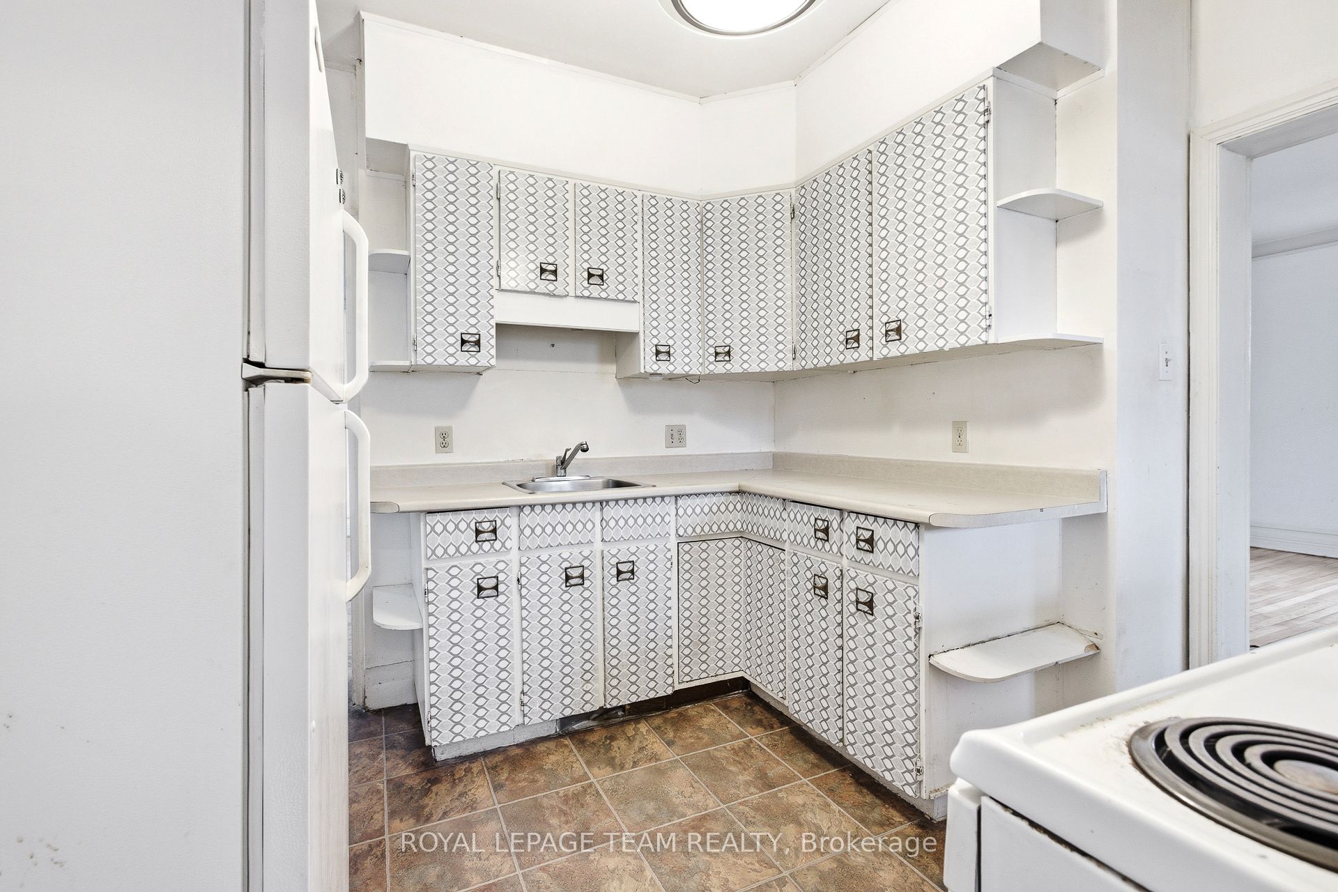 910 Pinecrest Road Property Photo 14