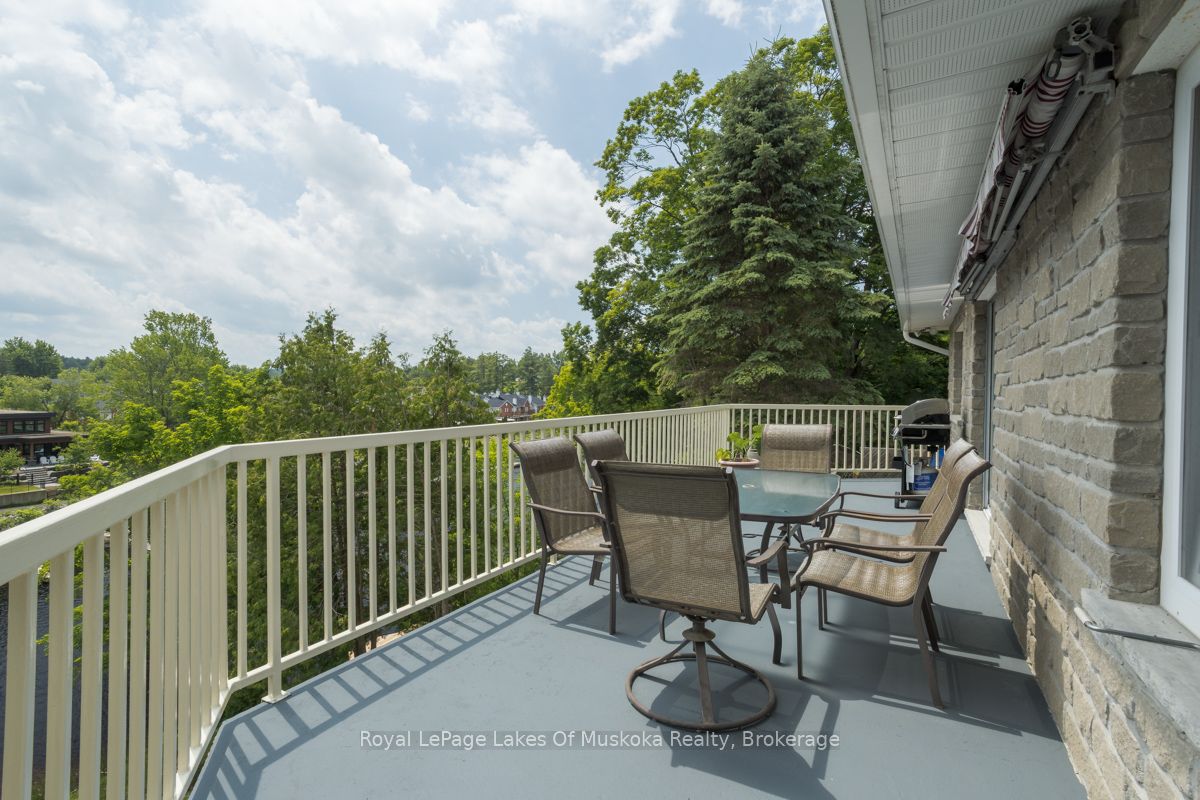 110 Dill Street Property Photo 7