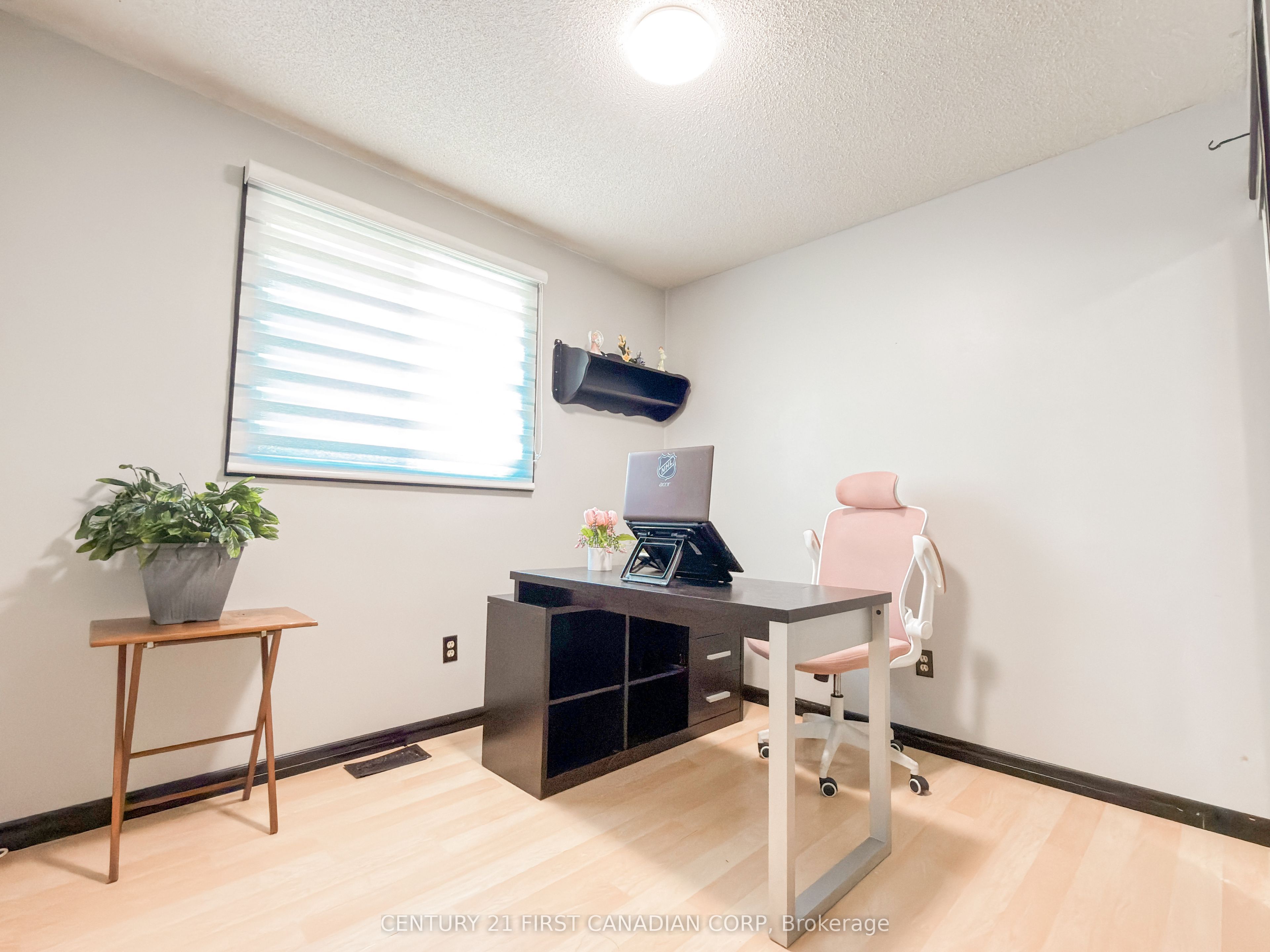 8 Poplar Crescent Property Photo 10