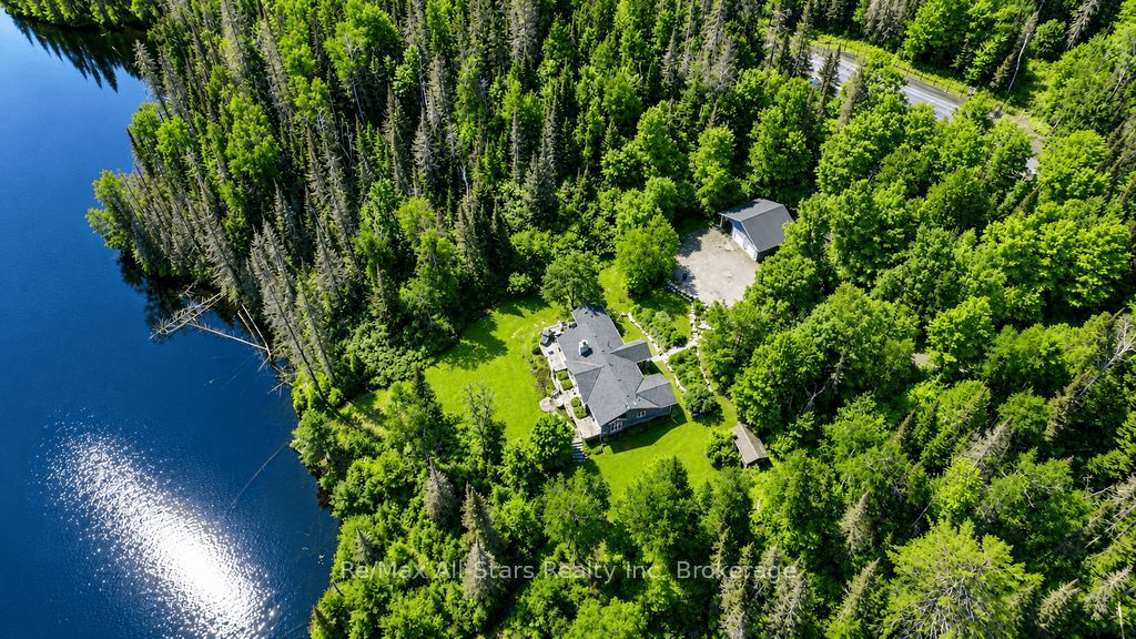 1883 Forest Lake Drive Property Photo 8