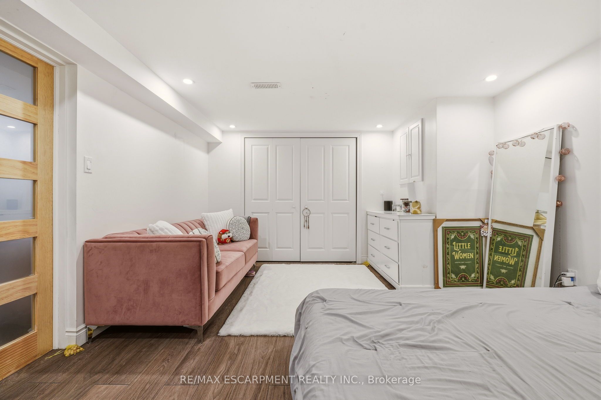 18 Fireside Drive Property Photo 38