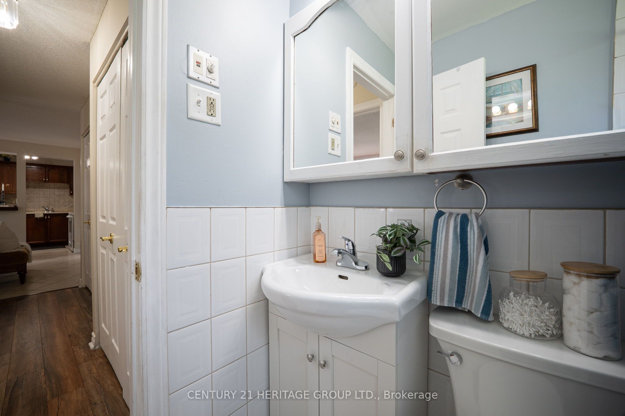 648 Grey Street 203 Property Photo 30