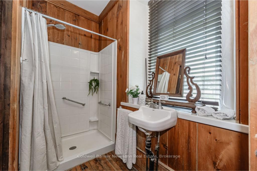 52 Brock Road S Property Photo 16