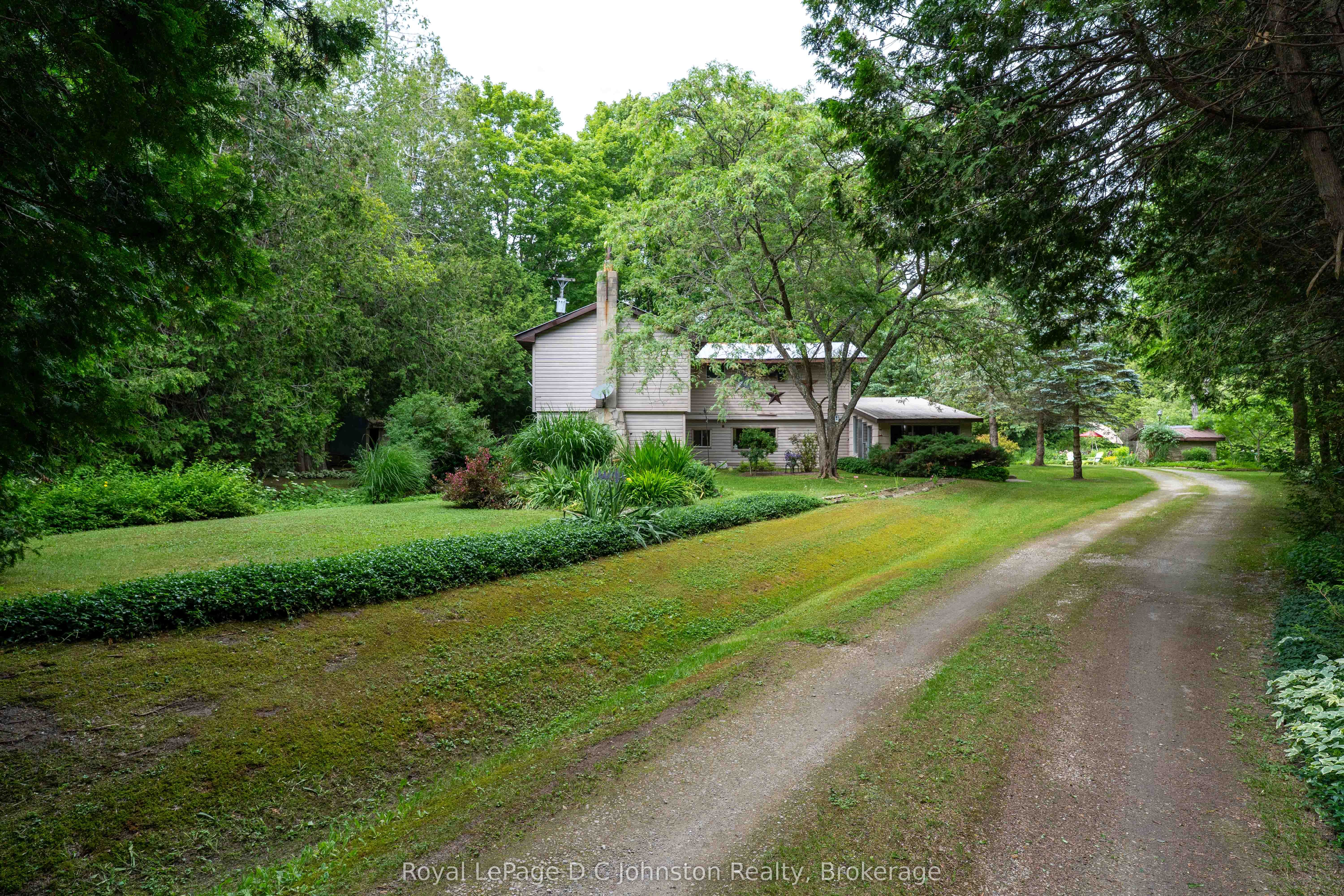 711 Bruce Rd 9 Road Property Photo 1