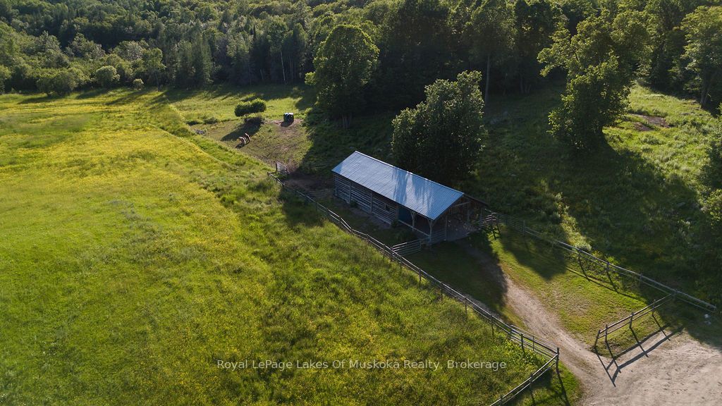2245 Ahmic Lake Road Property Photo 30