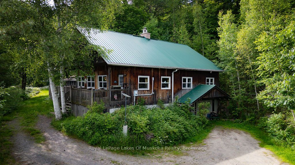 2245 Ahmic Lake Road Property Photo 47