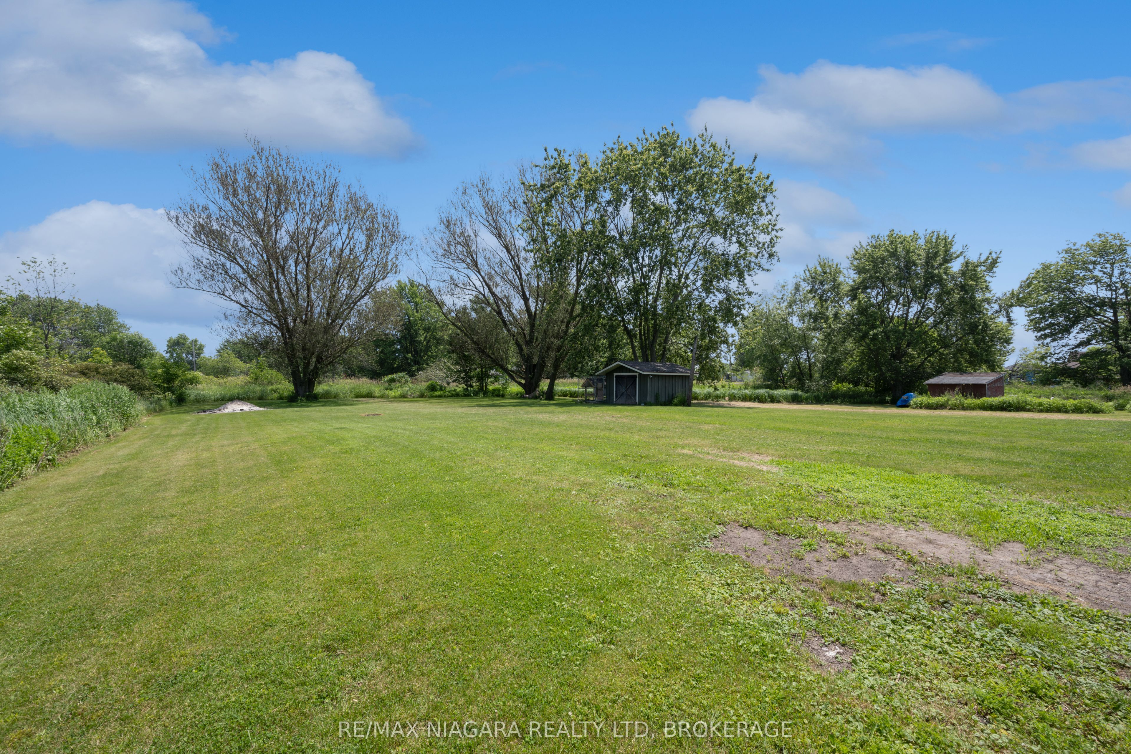 11809 Sideroad 18 Property Photo 31