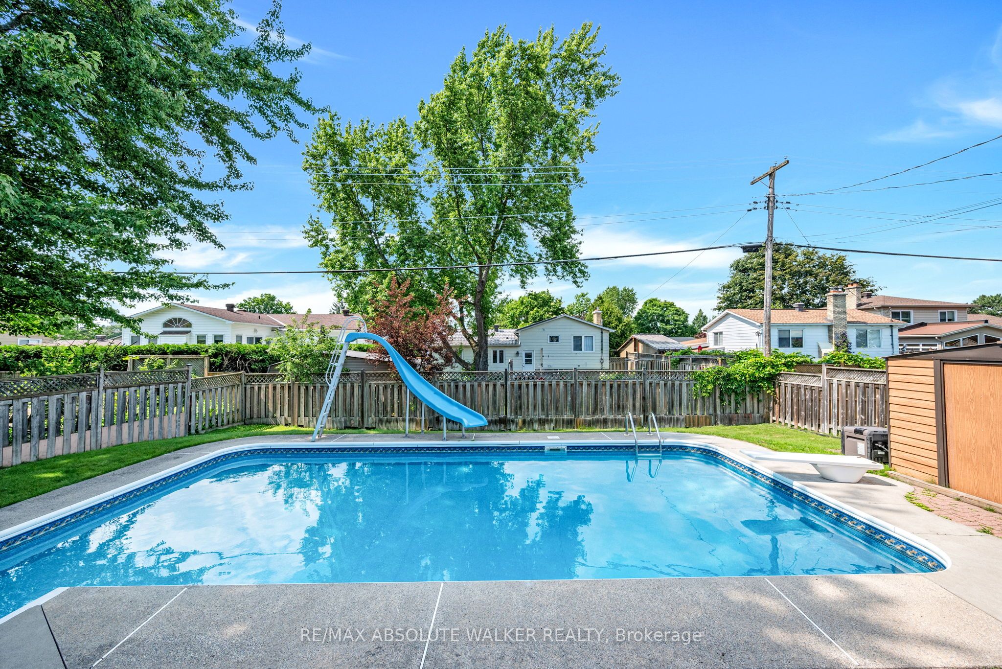 337 Roxdale Avenue Property Photo 43