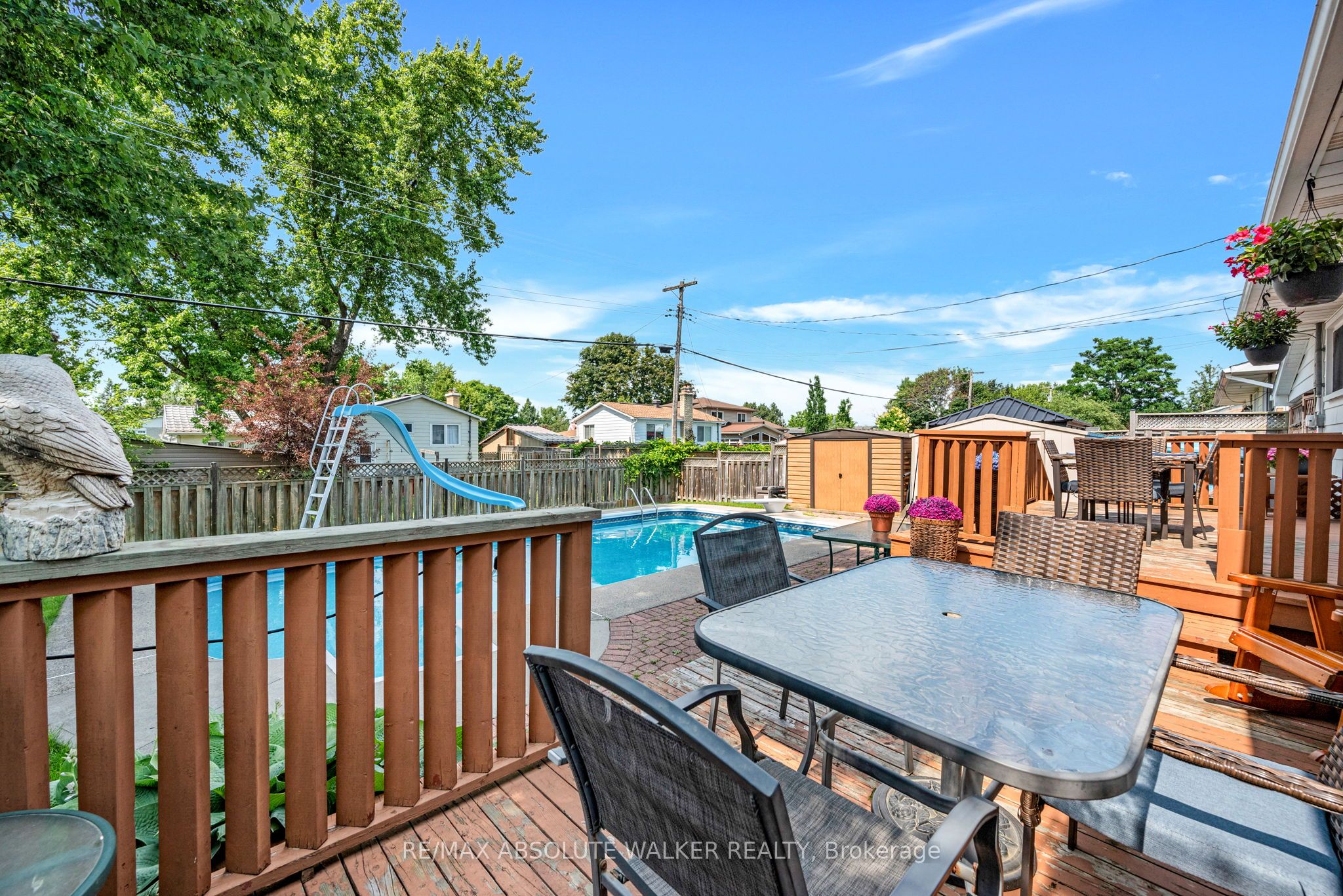 337 Roxdale Avenue Property Photo 45