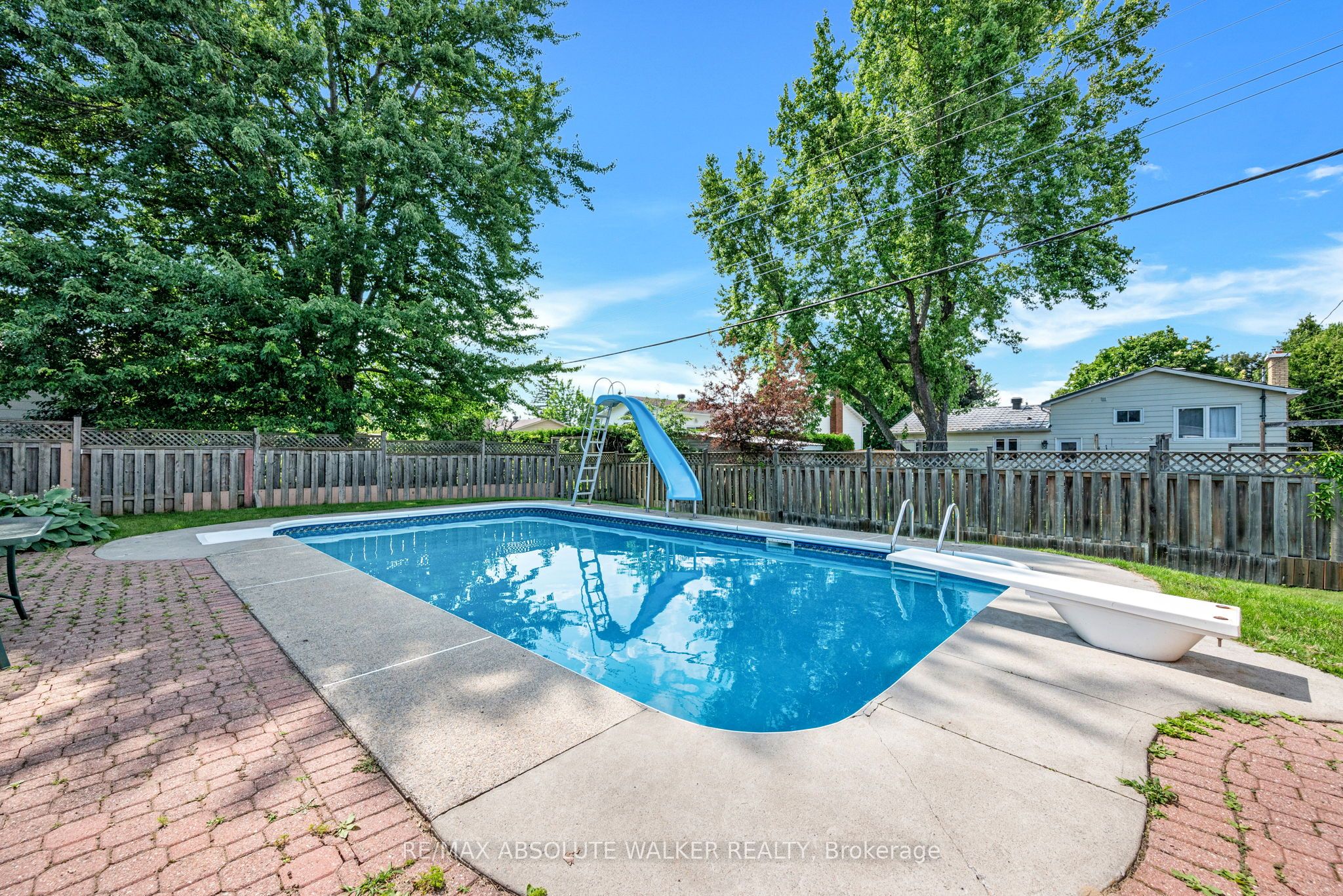 337 Roxdale Avenue Property Photo 49