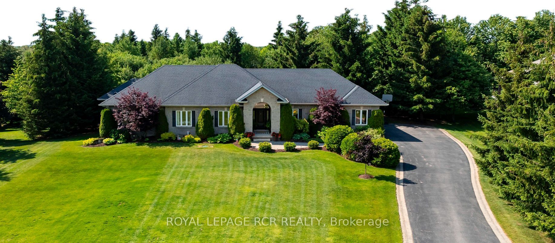 6 Brookhaven Crescent Property Photo 1
