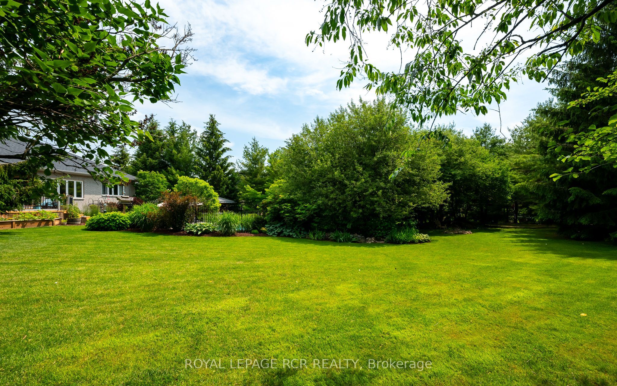 6 Brookhaven Crescent Property Photo 44