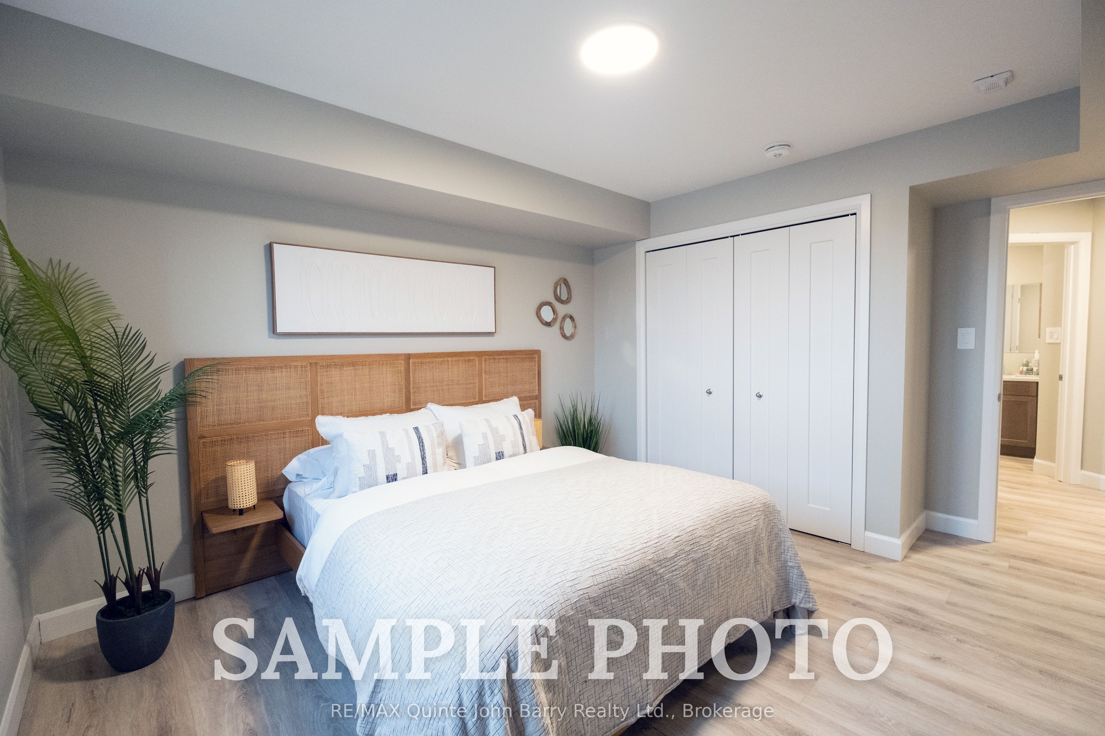 108-10 Hillside Meadow Drive Property Photo 10
