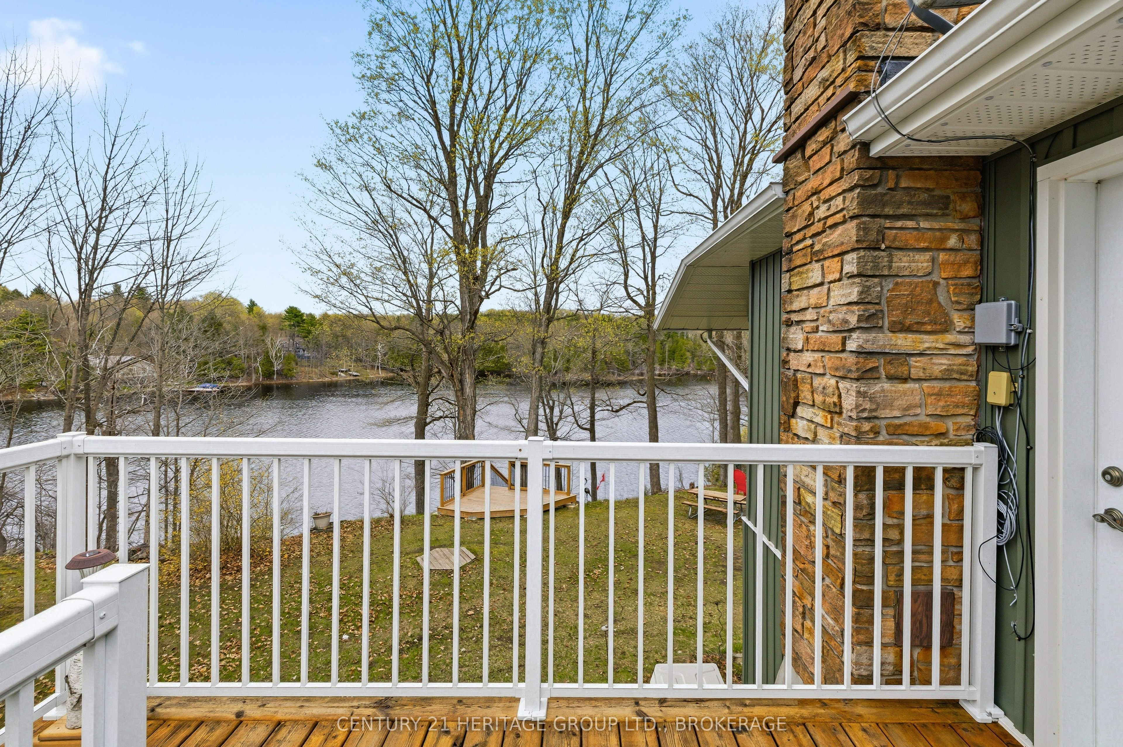 2097 Hambly Lane Property Photo 32