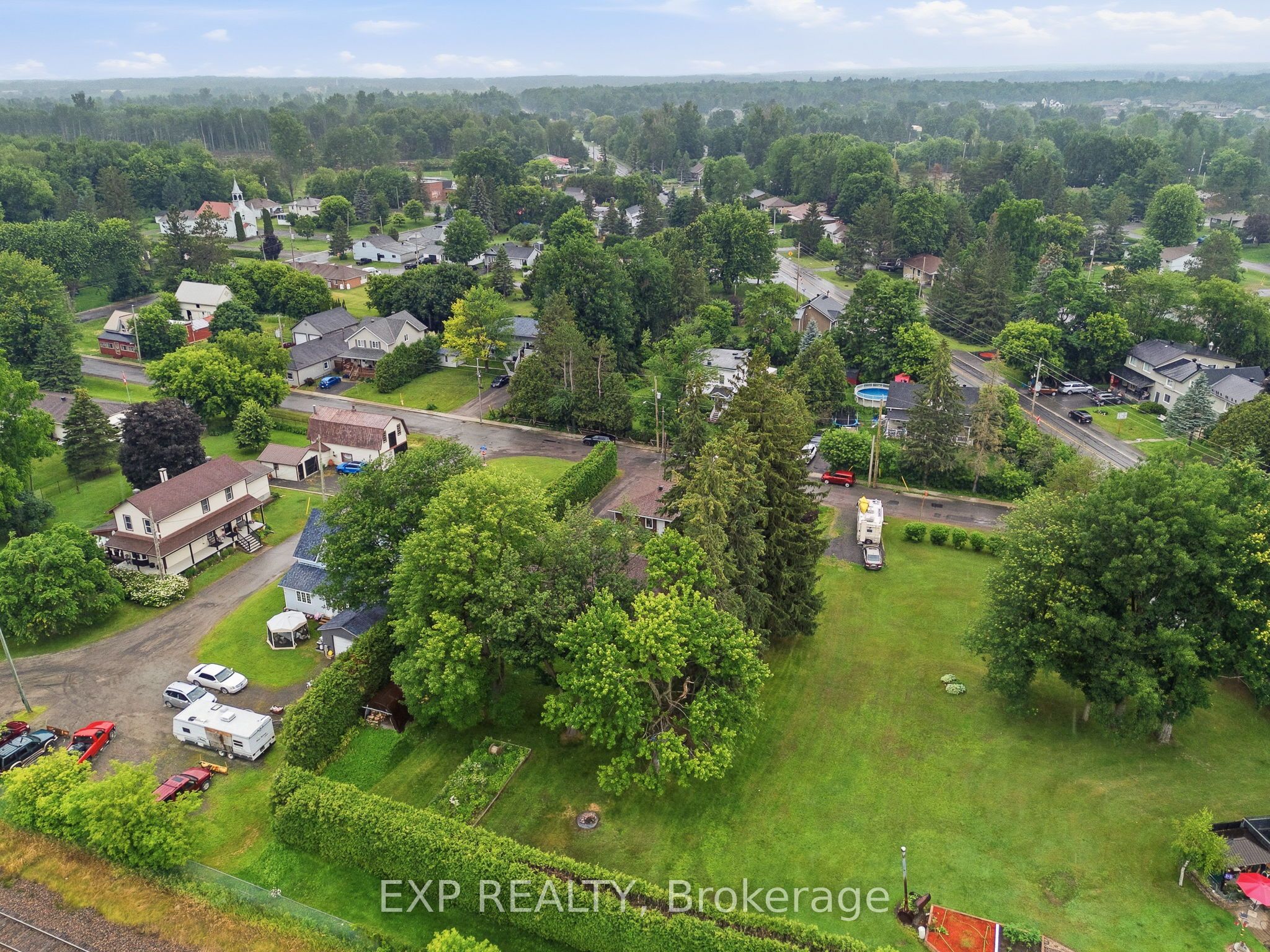 1876 Division Street Property Photo 24