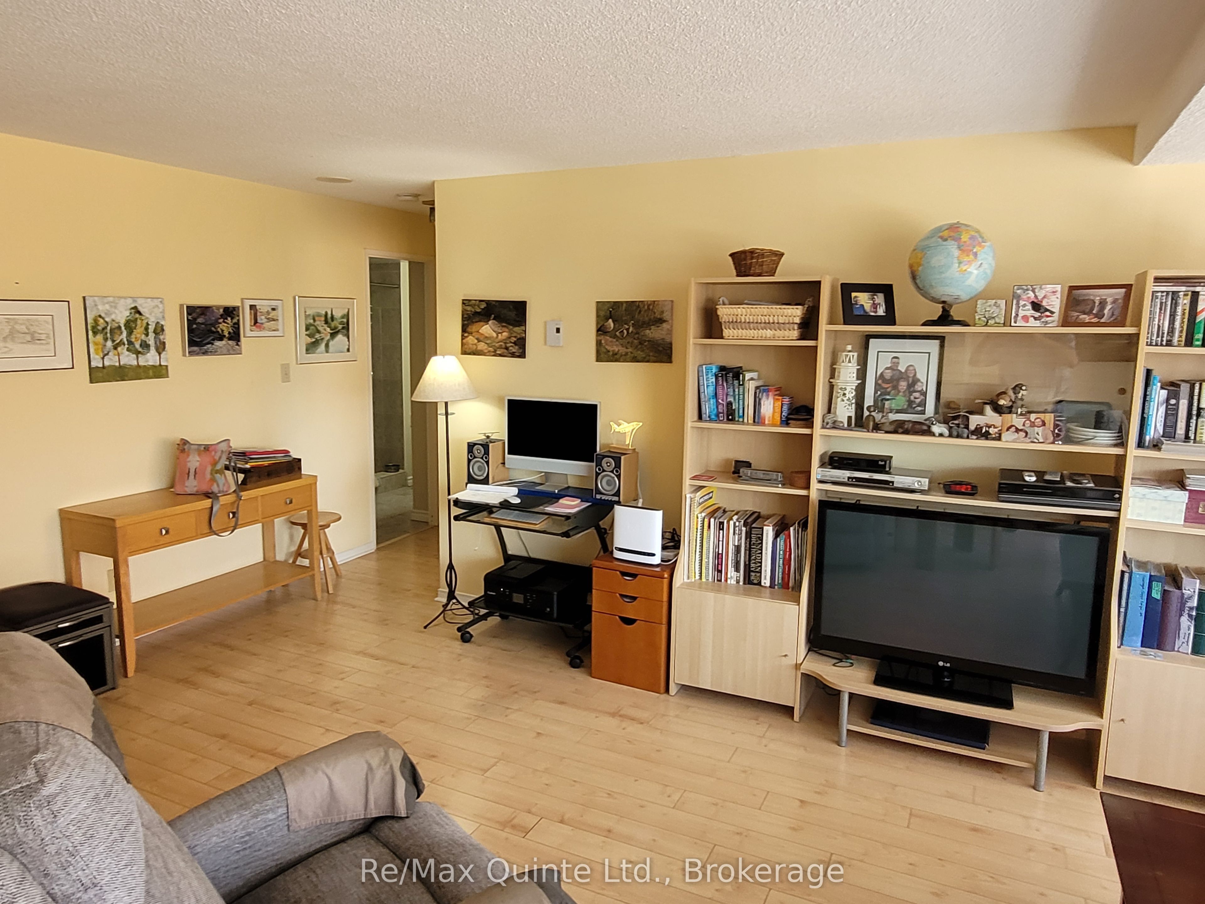 350 Front Street 403 Property Photo 7