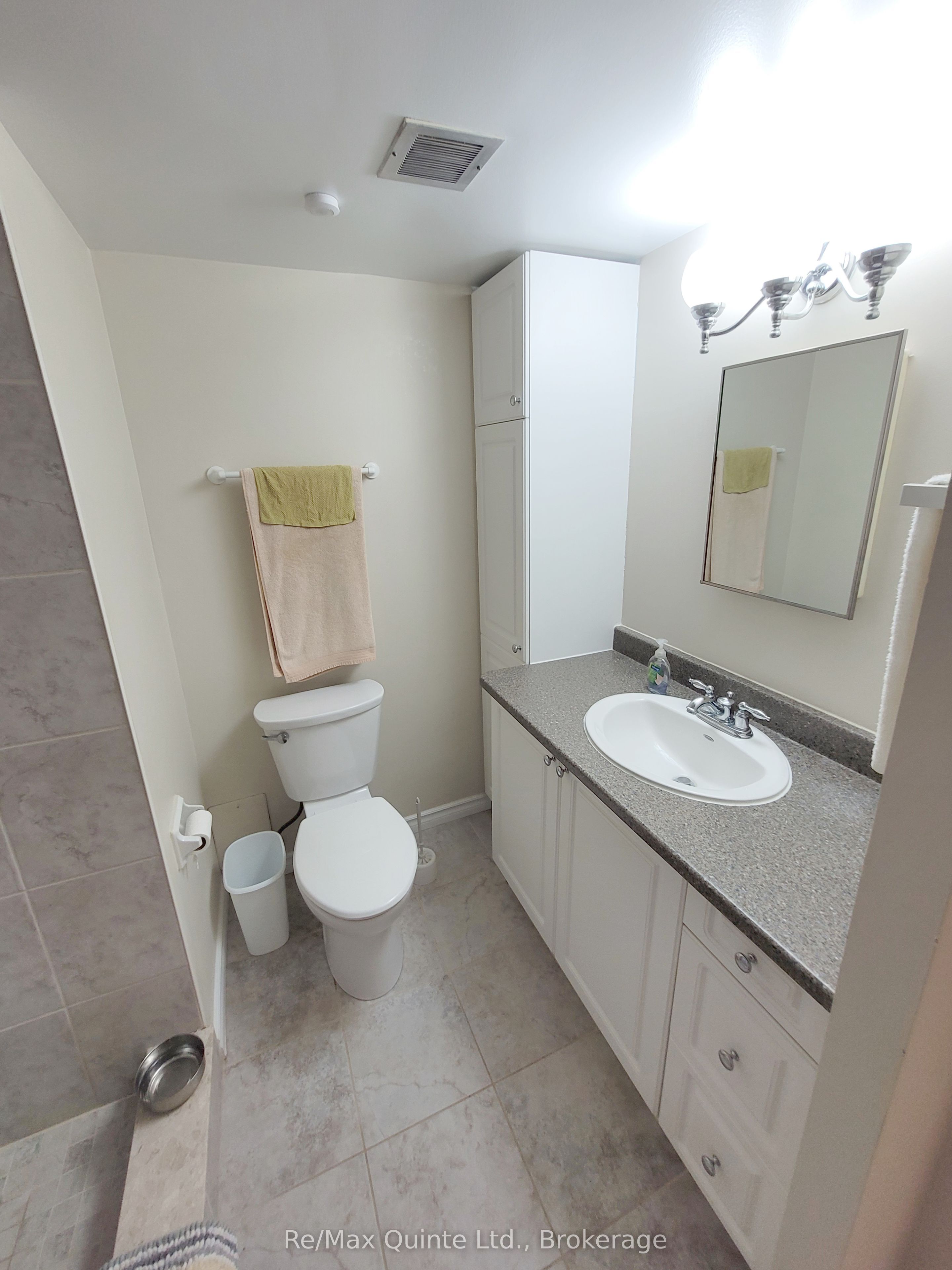 350 Front Street 403 Property Photo 12