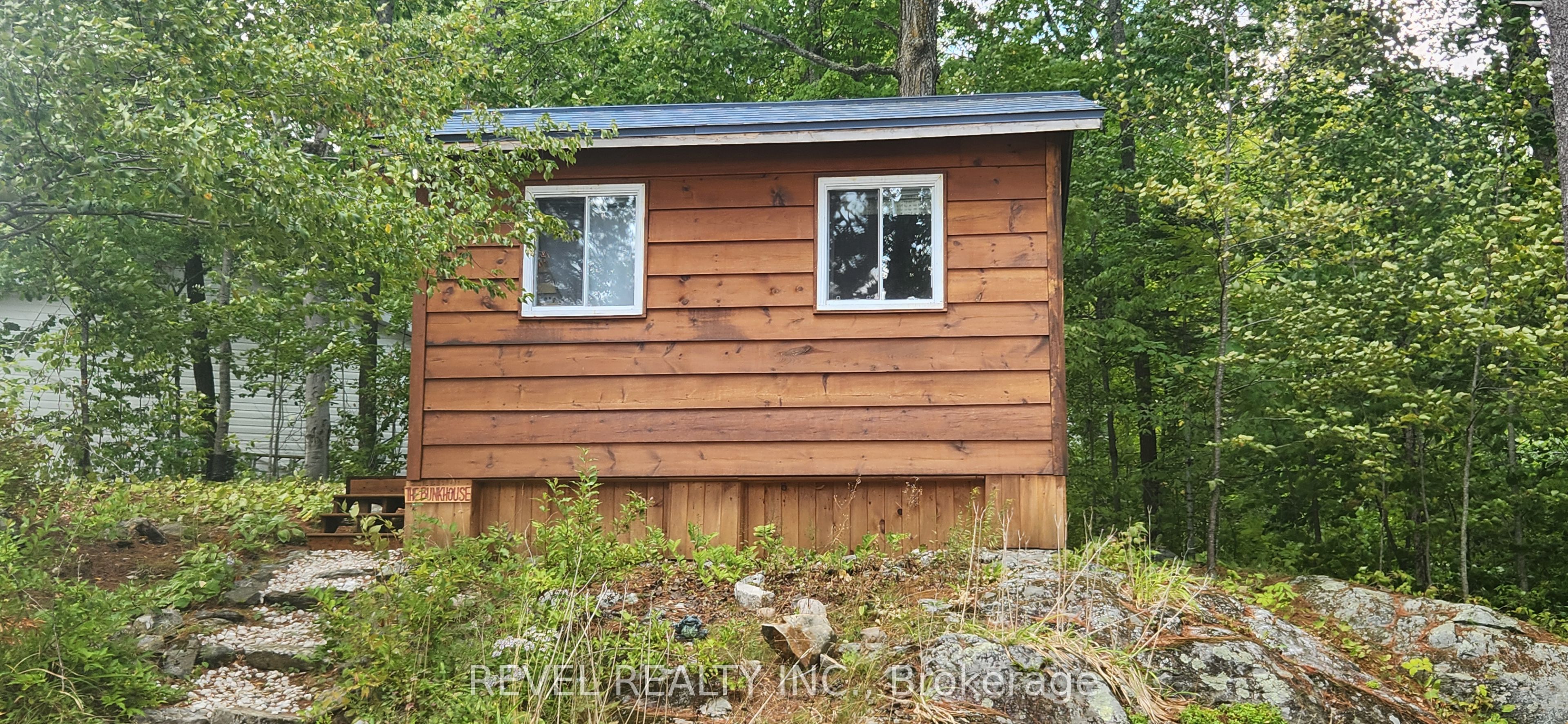 385 Porcupine Way Property Photo 12