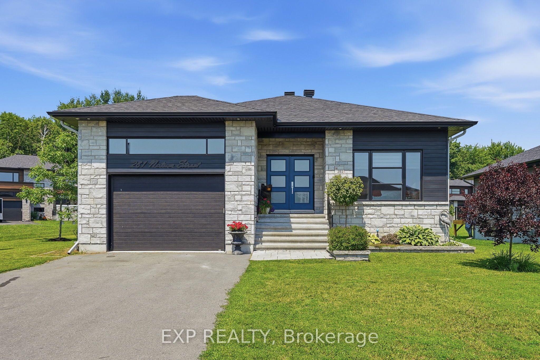 281 Nature Street Property Photo 1