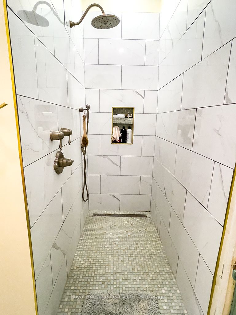 313 Front Street Property Photo 35