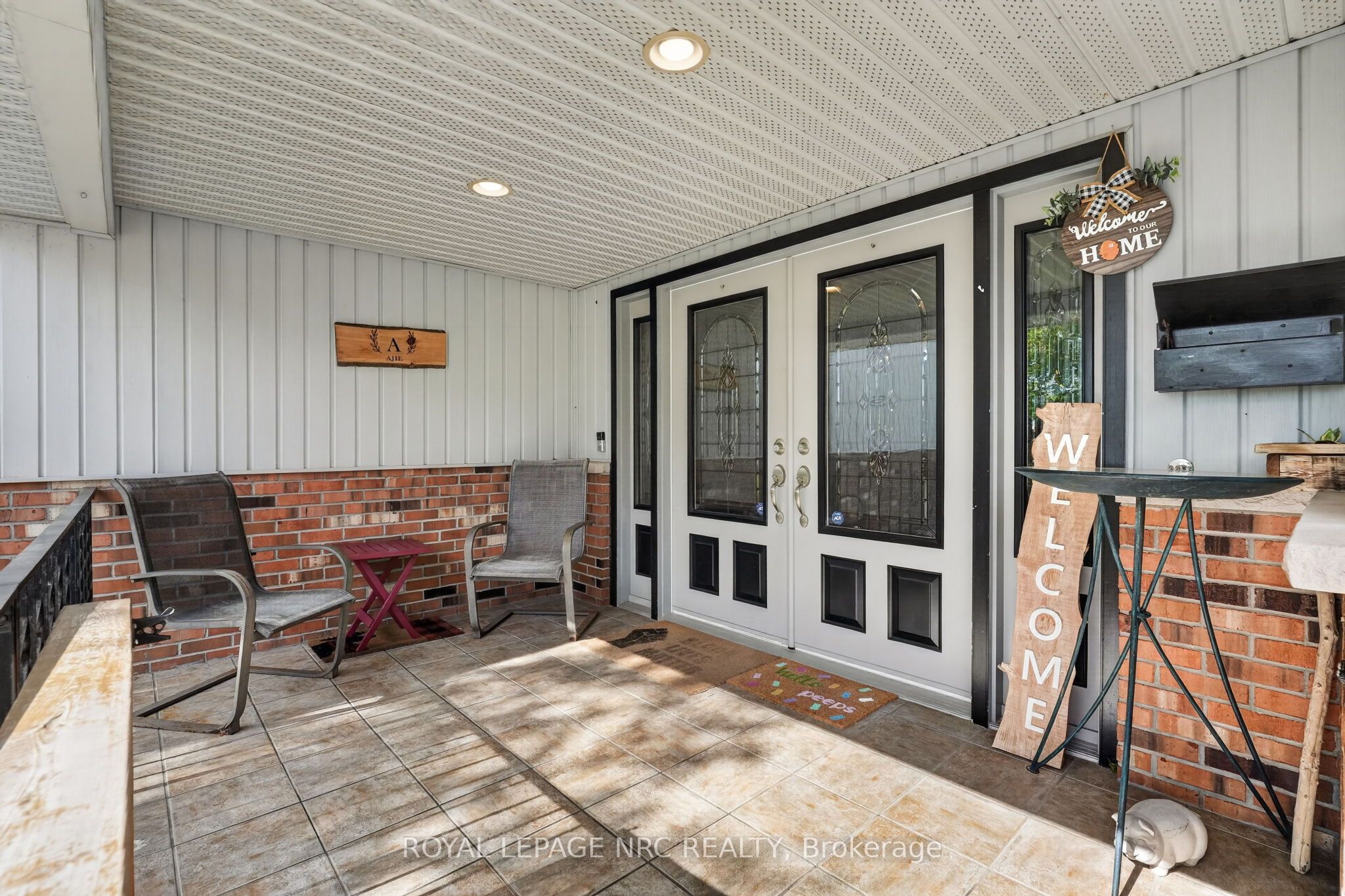 979 Crescent Road Property Photo 3
