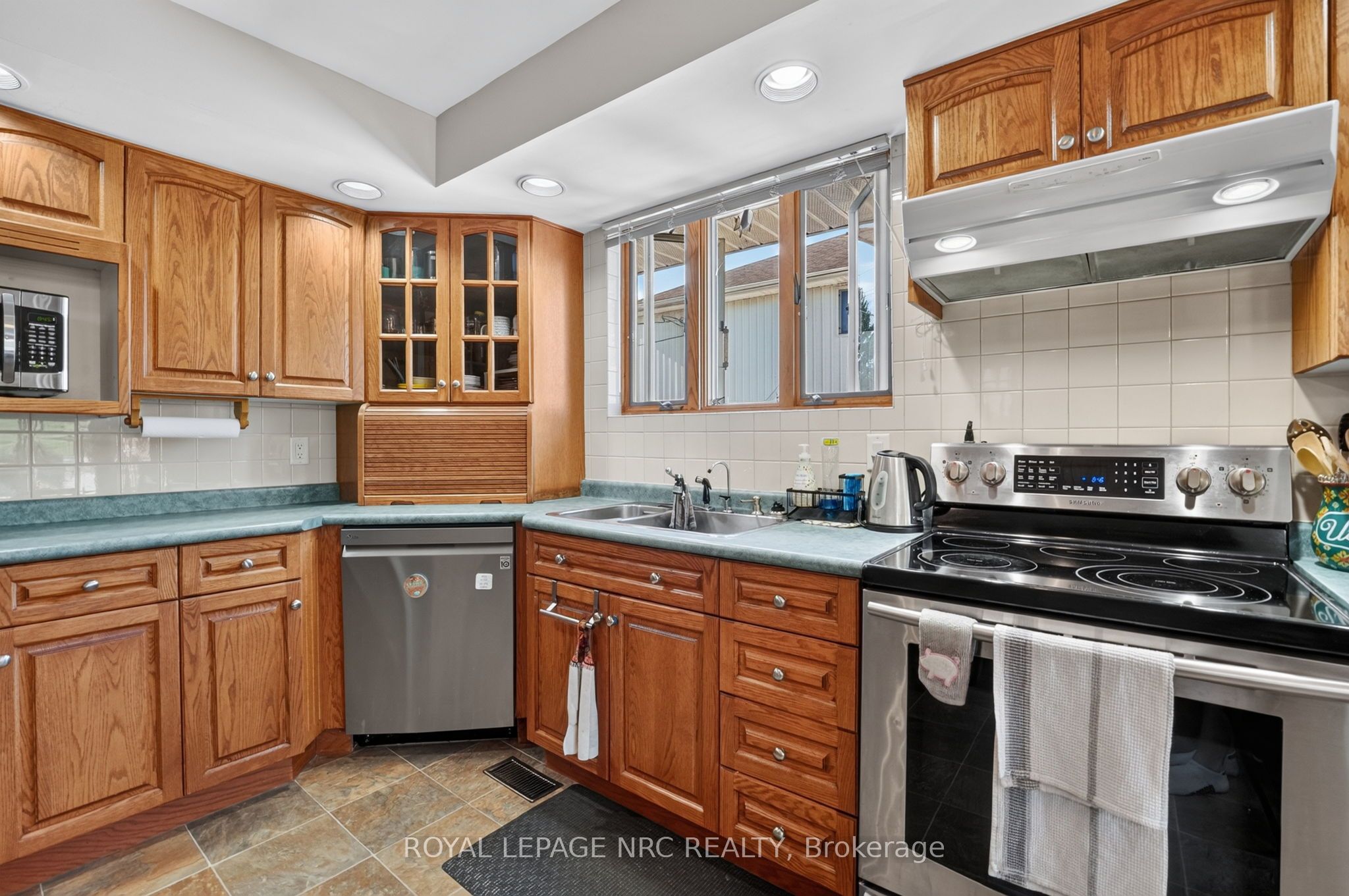979 Crescent Road Property Photo 17